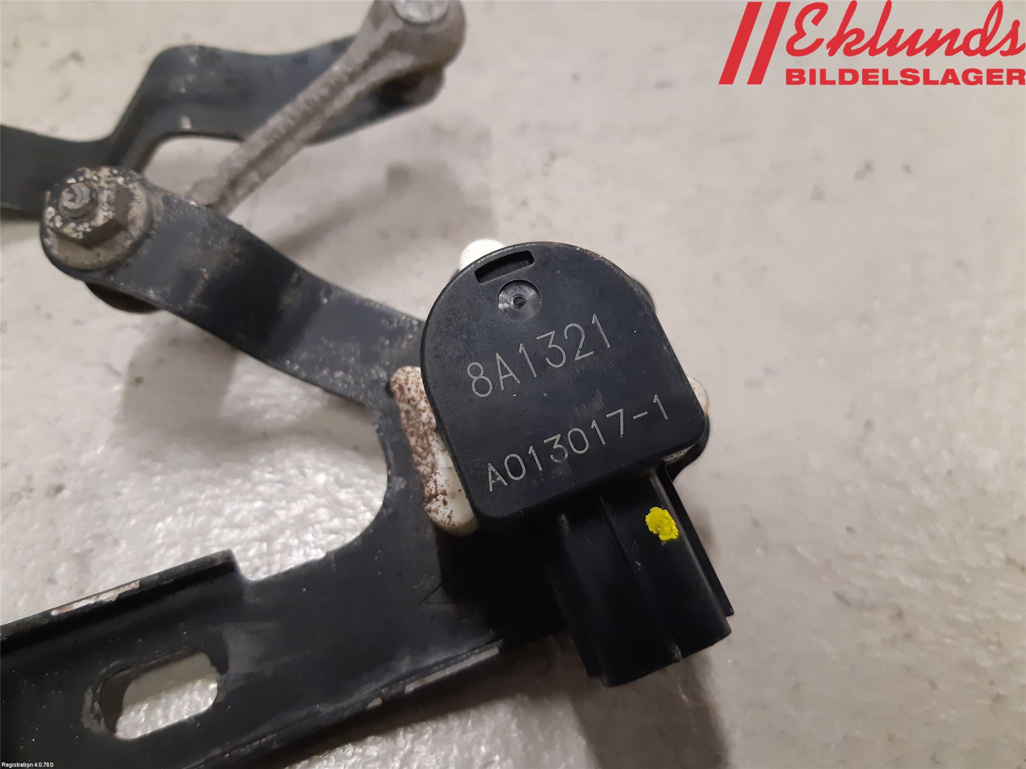 Toyota C-HR 16-23 Givare Xenon/Ljushöjdsreglering