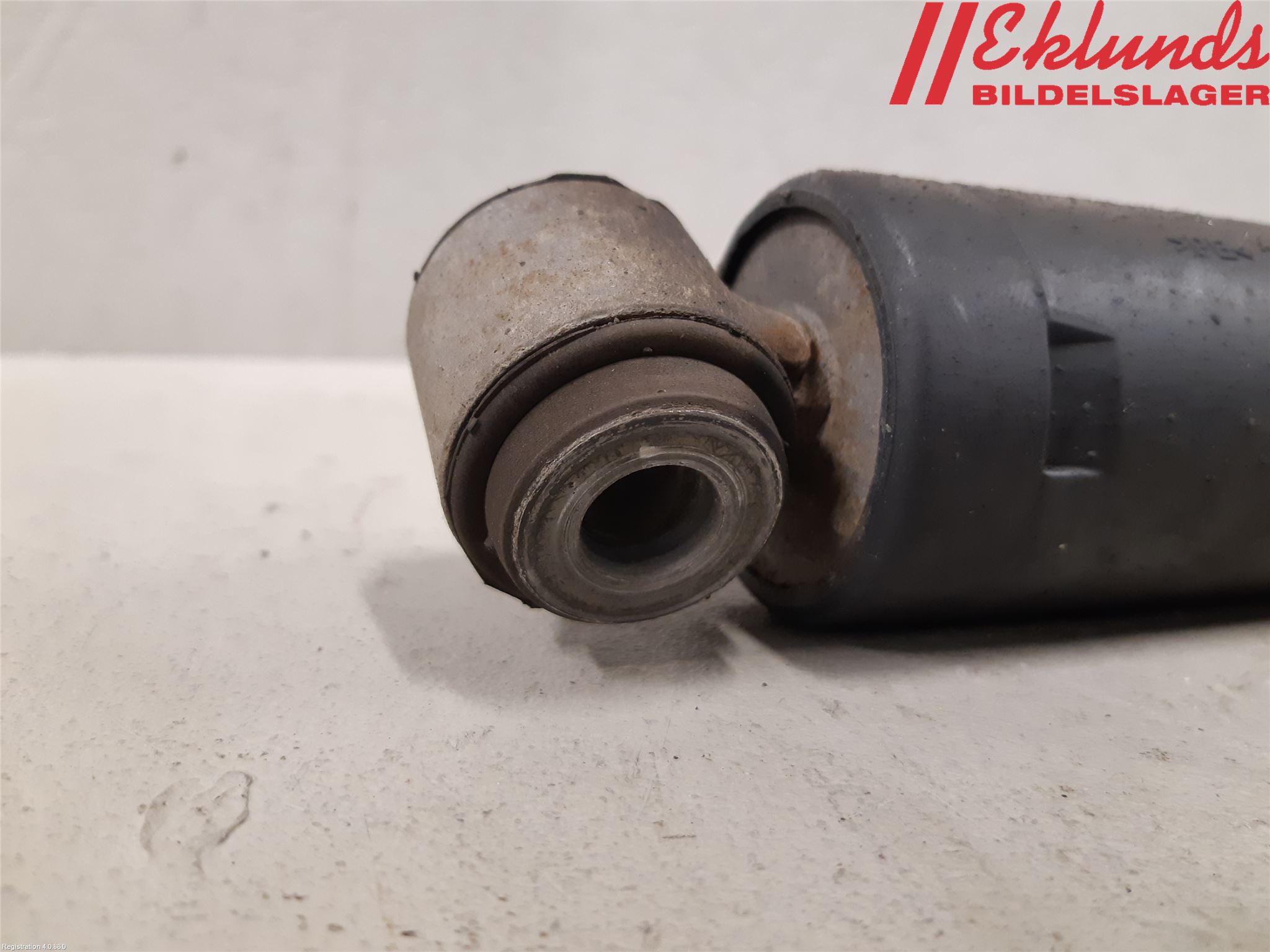 Dacia DOKKER 13- Stötdämpare Bak