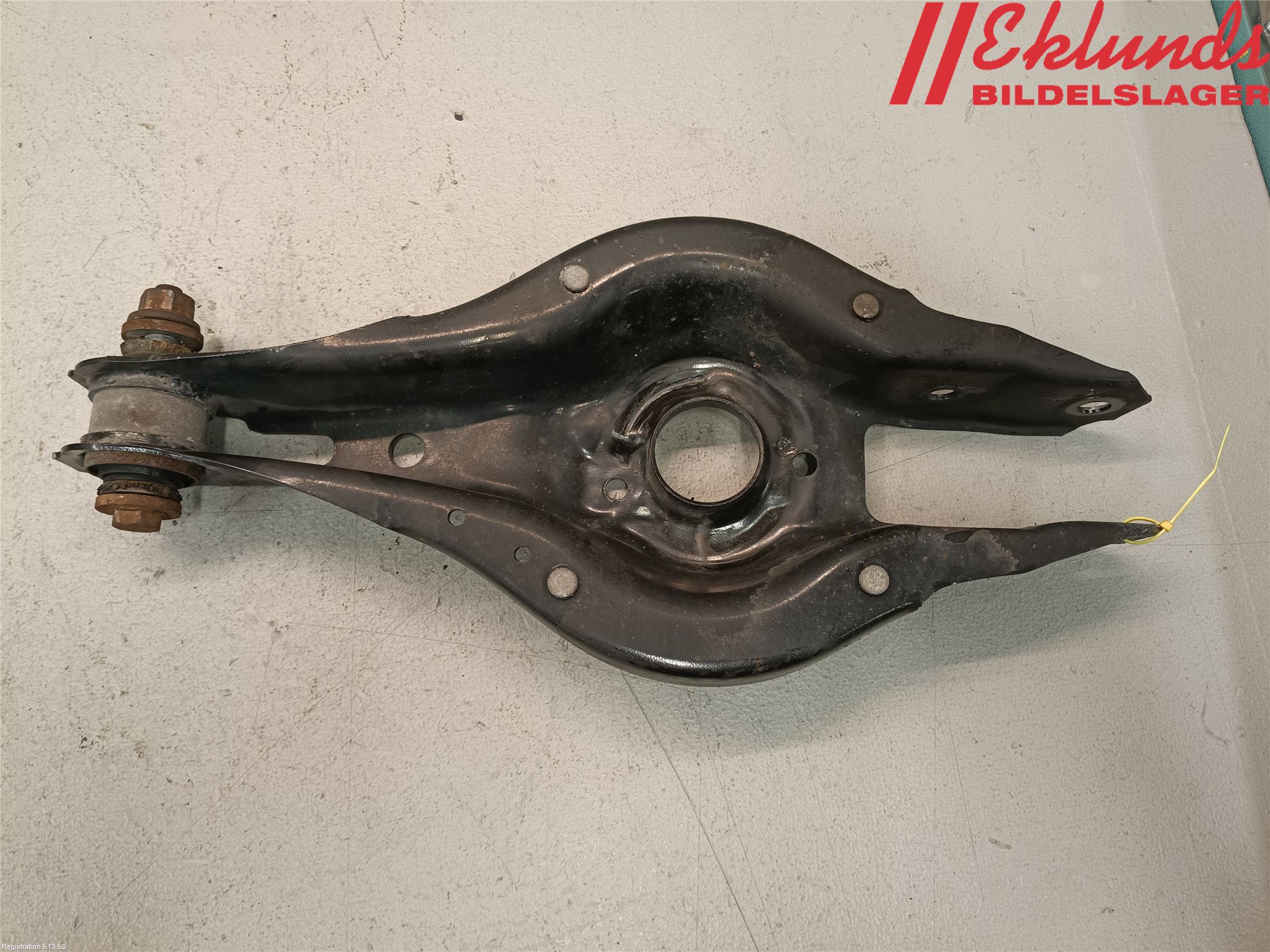 BMW 1 F20/F21 11-19 Bärarm Bak Vänster