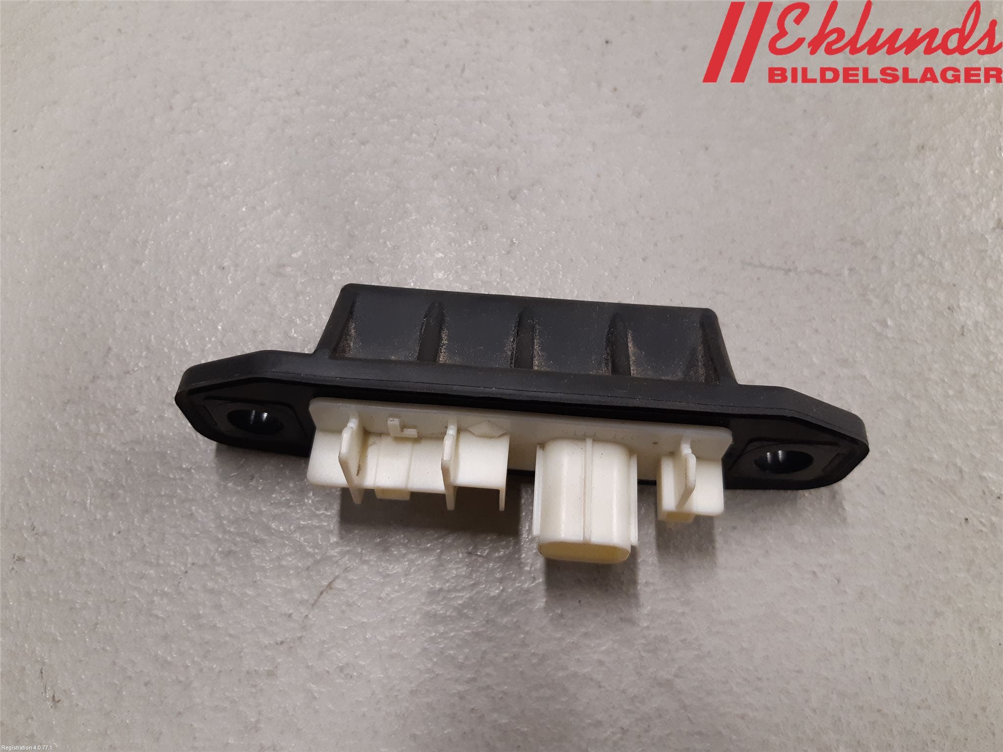 Toyota RAV4 19- Bakluckehandtag