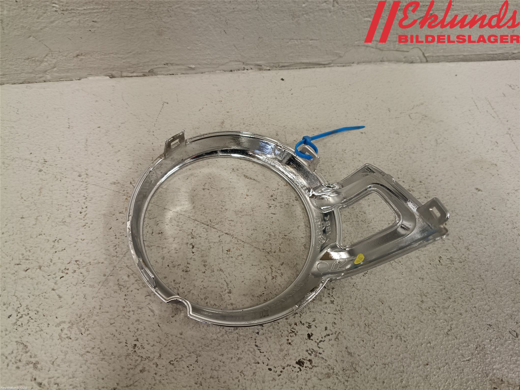 Mitsubishi ASX 10-22 Dimljussarg Fram