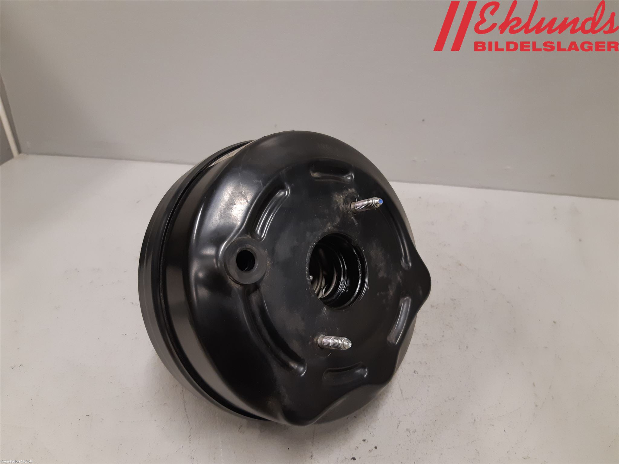 BMW 3 F30/F31/F80 12-19 Bromsservo