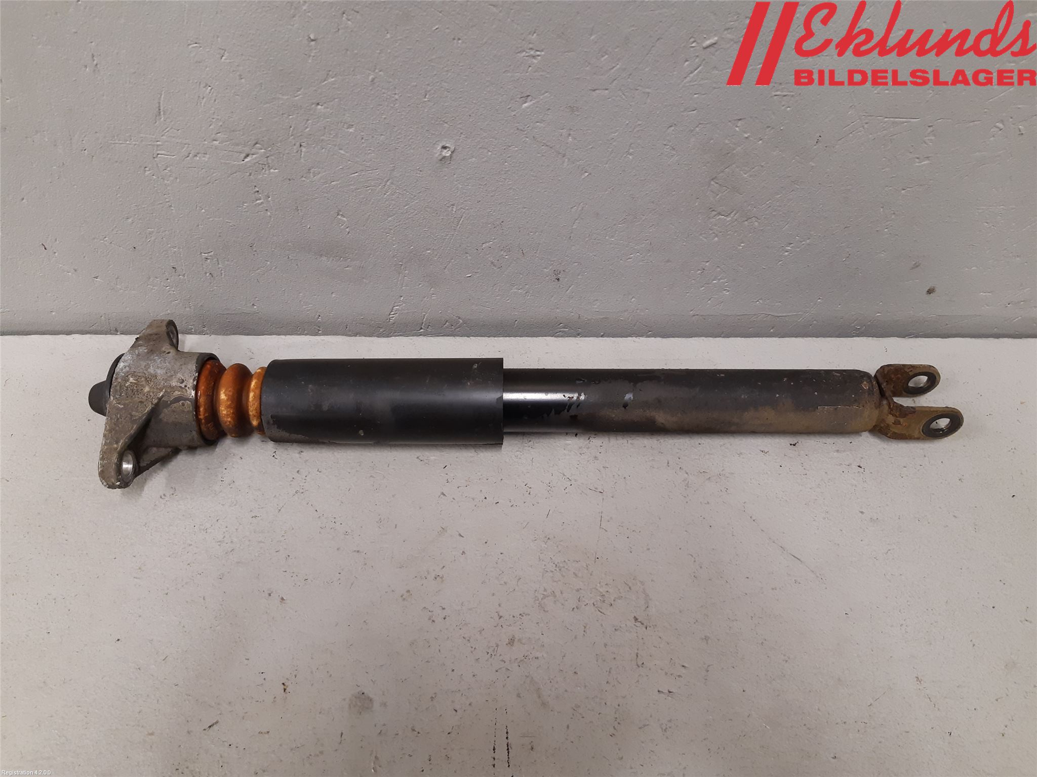 Kia CEED 12-18 Stötdämpare Bak