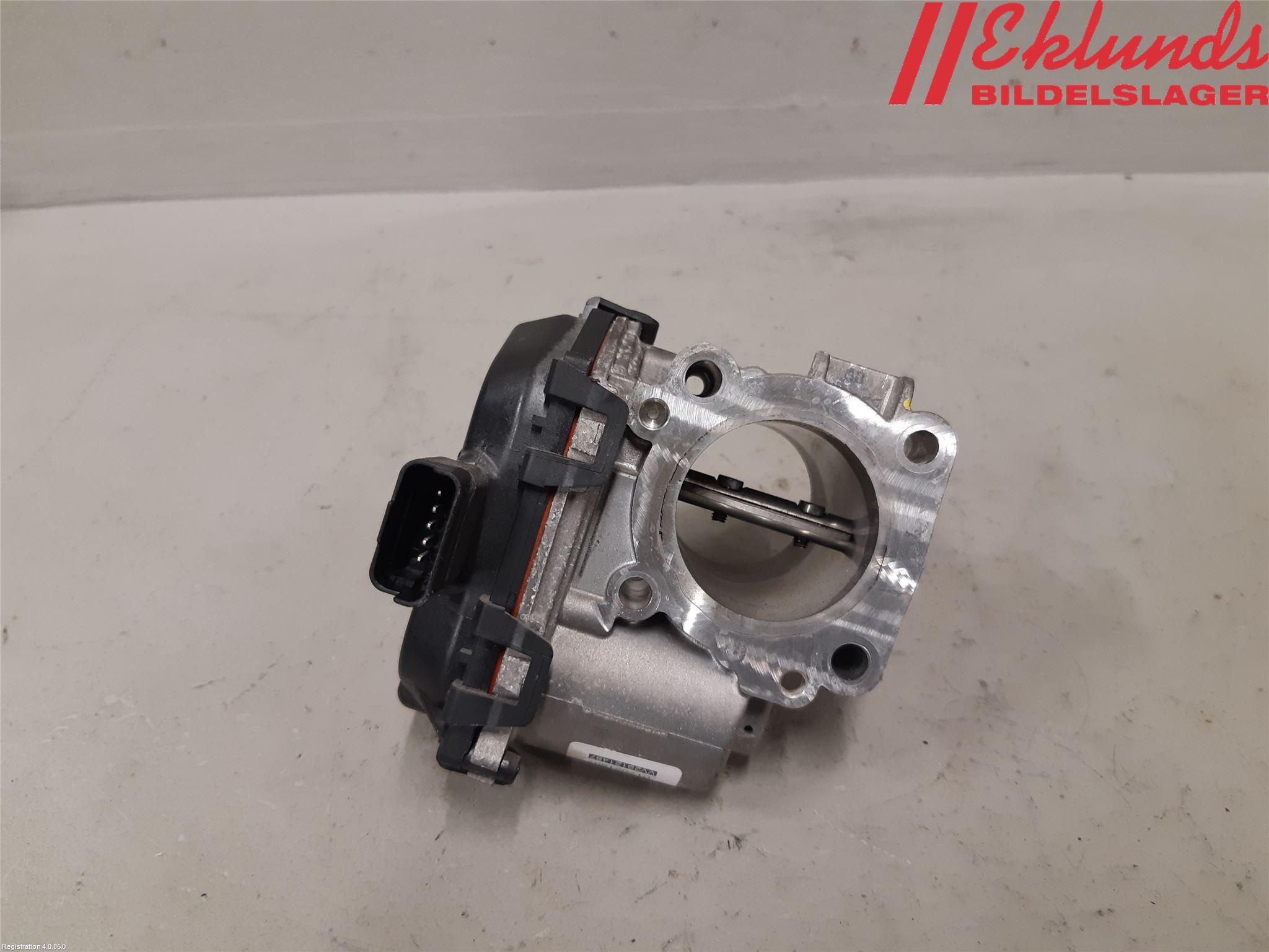 Peugeot PARTNER/E-PARTNER 19- Injspjällhus