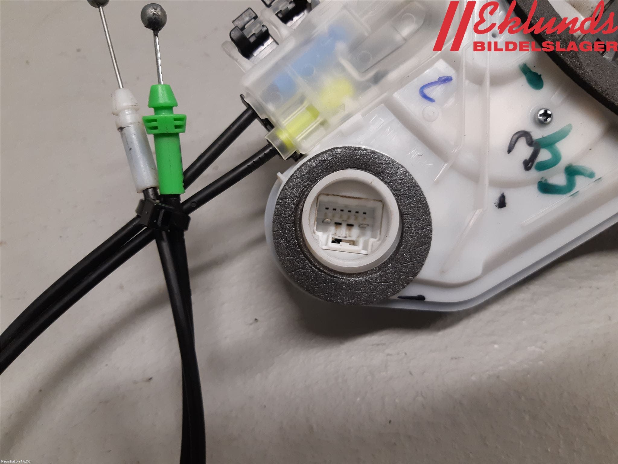 Toyota AYGO 15-21 Låskista-Dörrlås