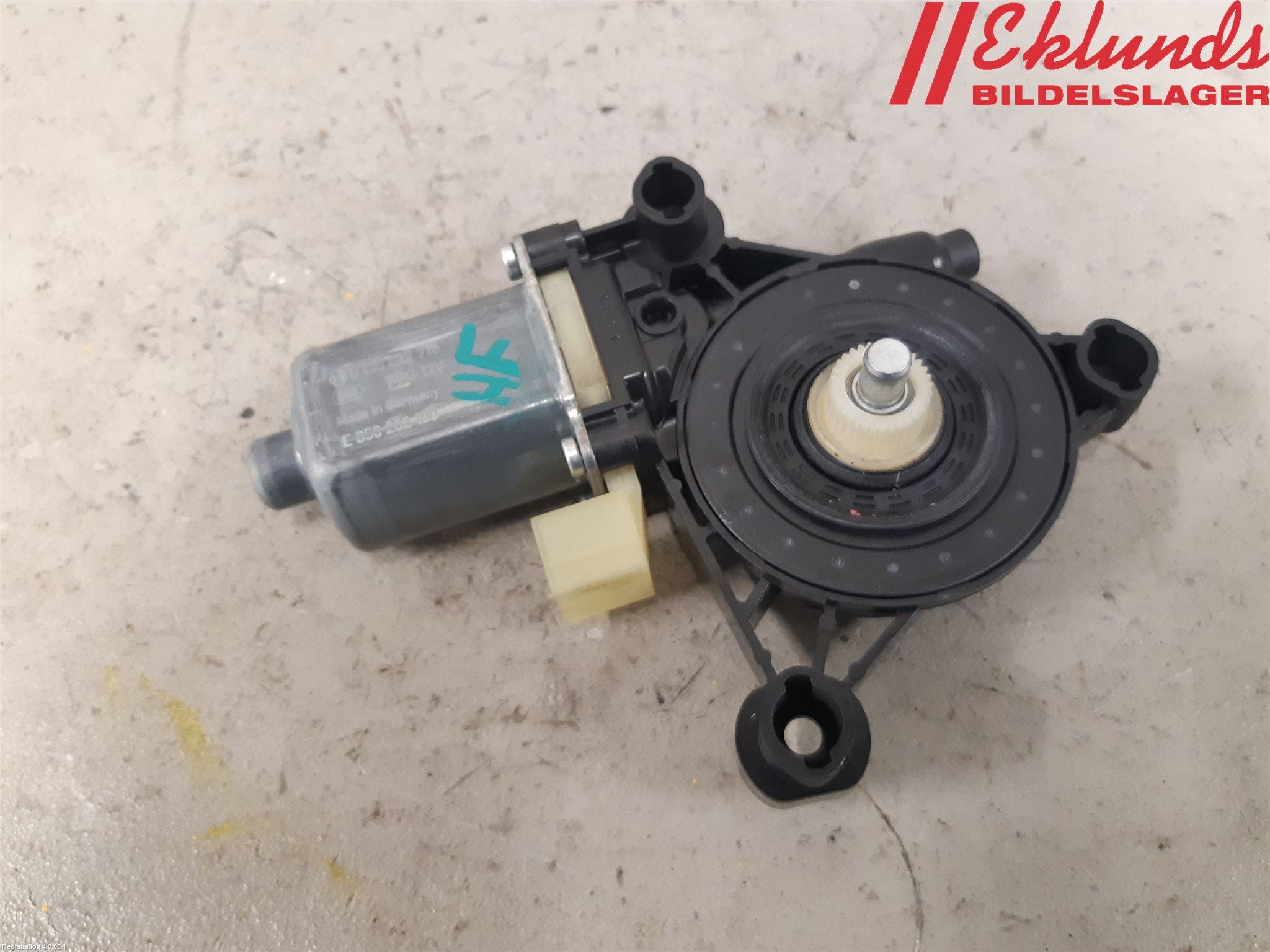 Seat ATECA 16->> Fönsterhissmotor