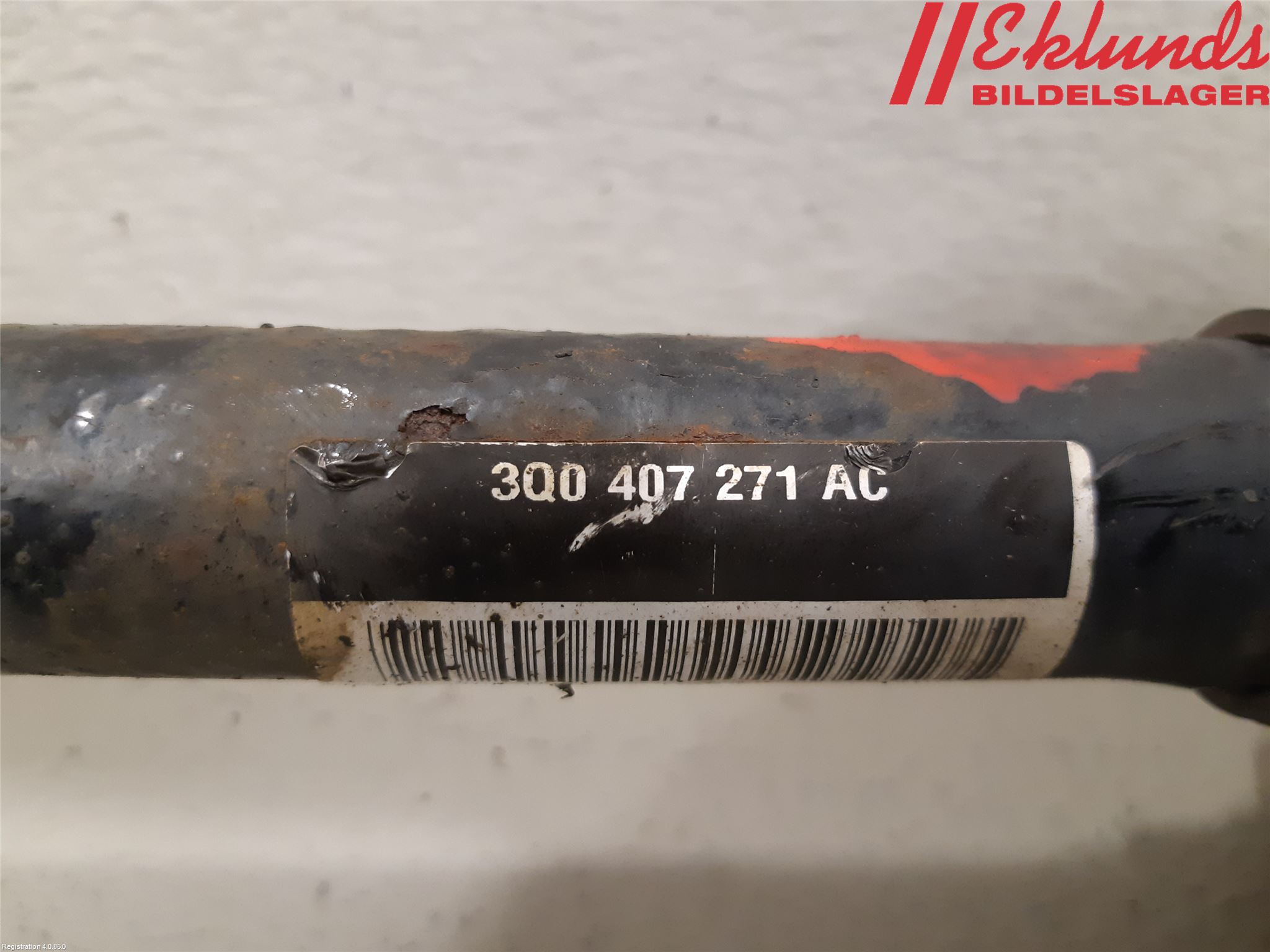 Volkswagen VW PASSAT 15-19 Drivaxel Fram Vänster