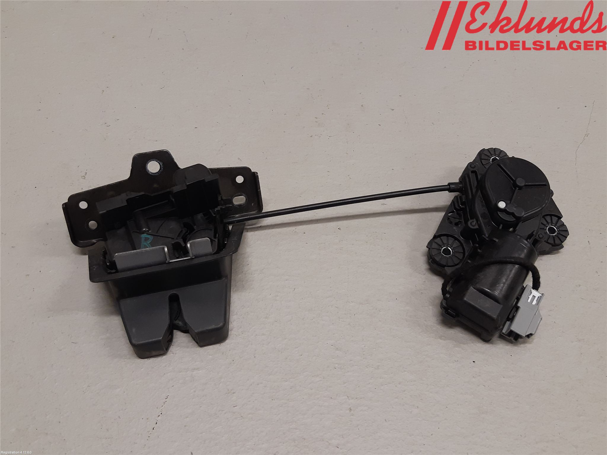 Volvo V60 19- Låskista Baklucka