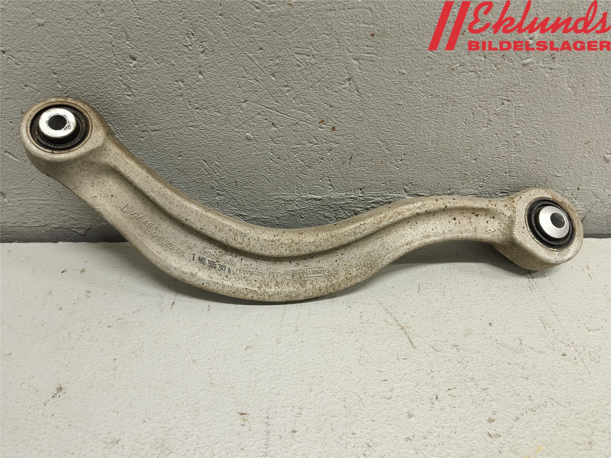 Audi A6 F2/C8 19- Bärarm Bak Övre Vänster