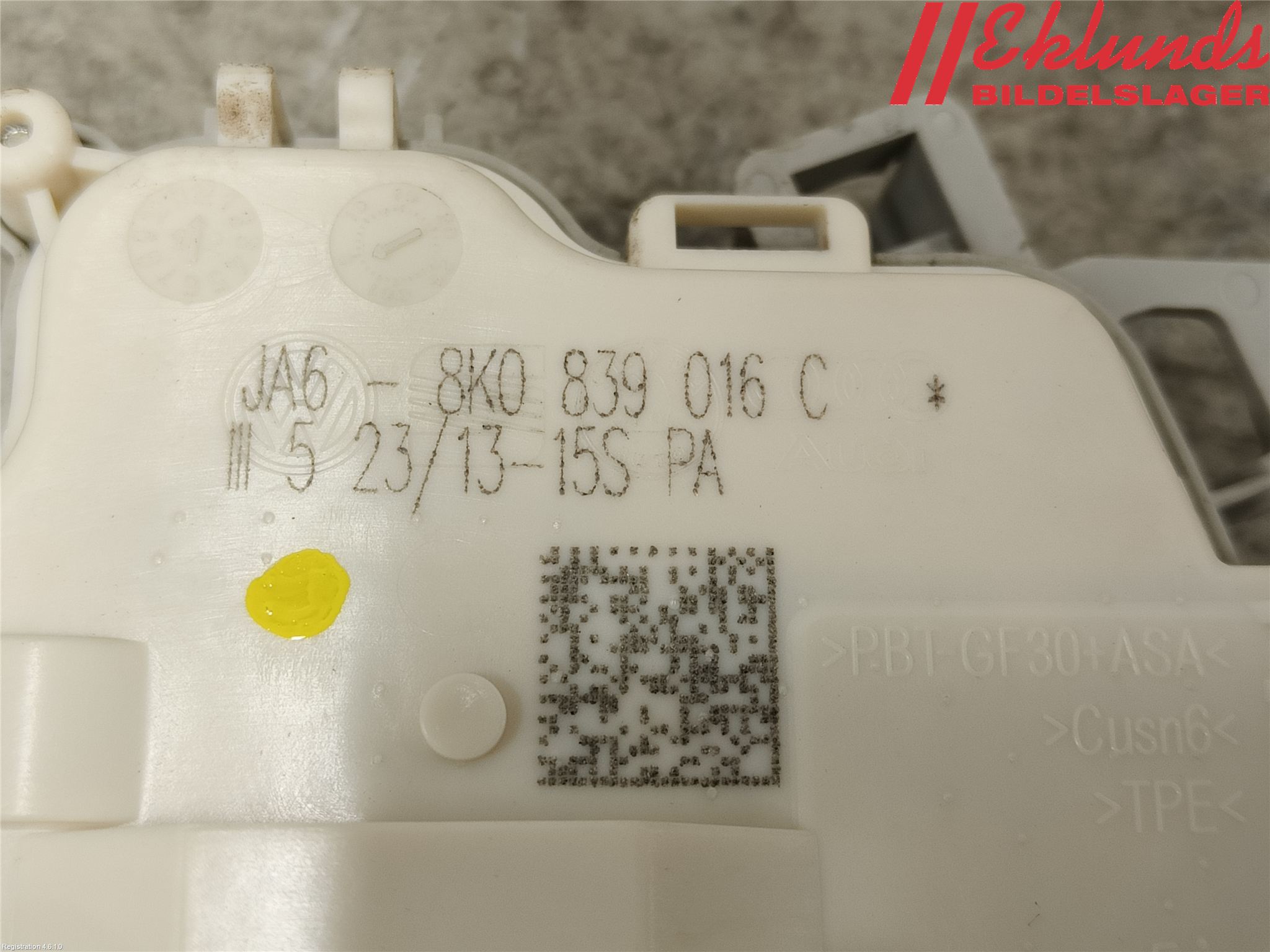 Audi A4 12-15 Låskista-Dörrlås