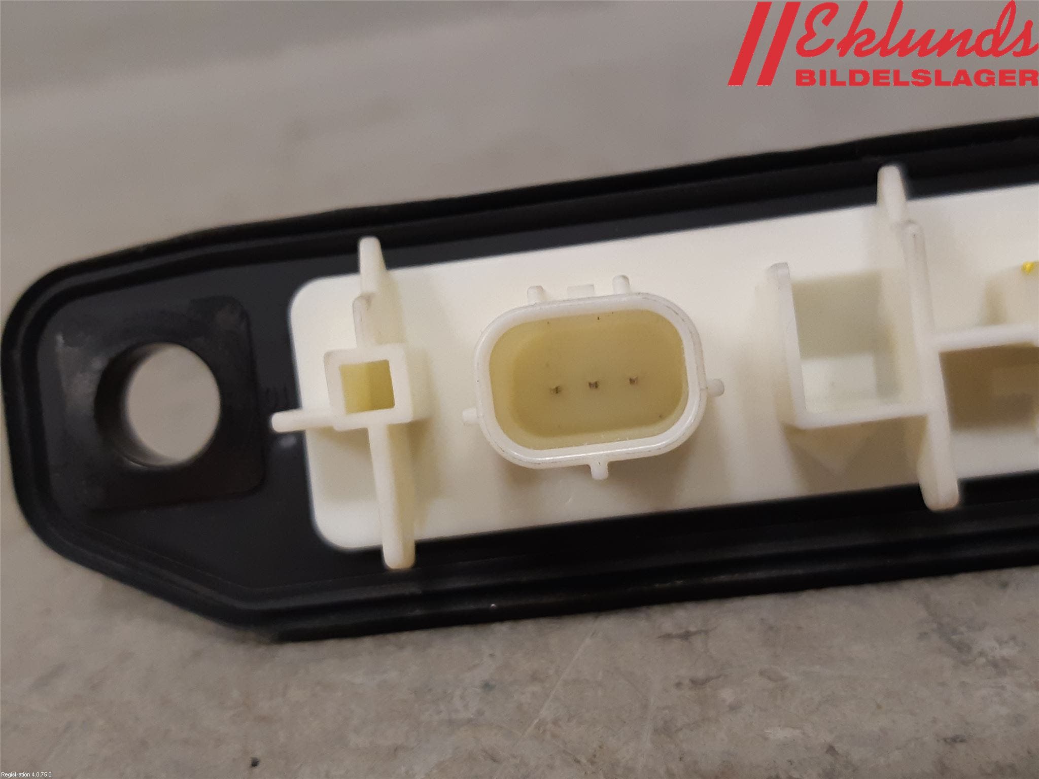 Toyota C-HR 16-23 Bakluckehandtag