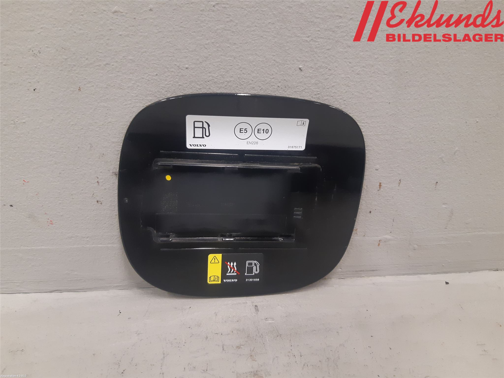 Volvo S60 14-18 Tanklucka