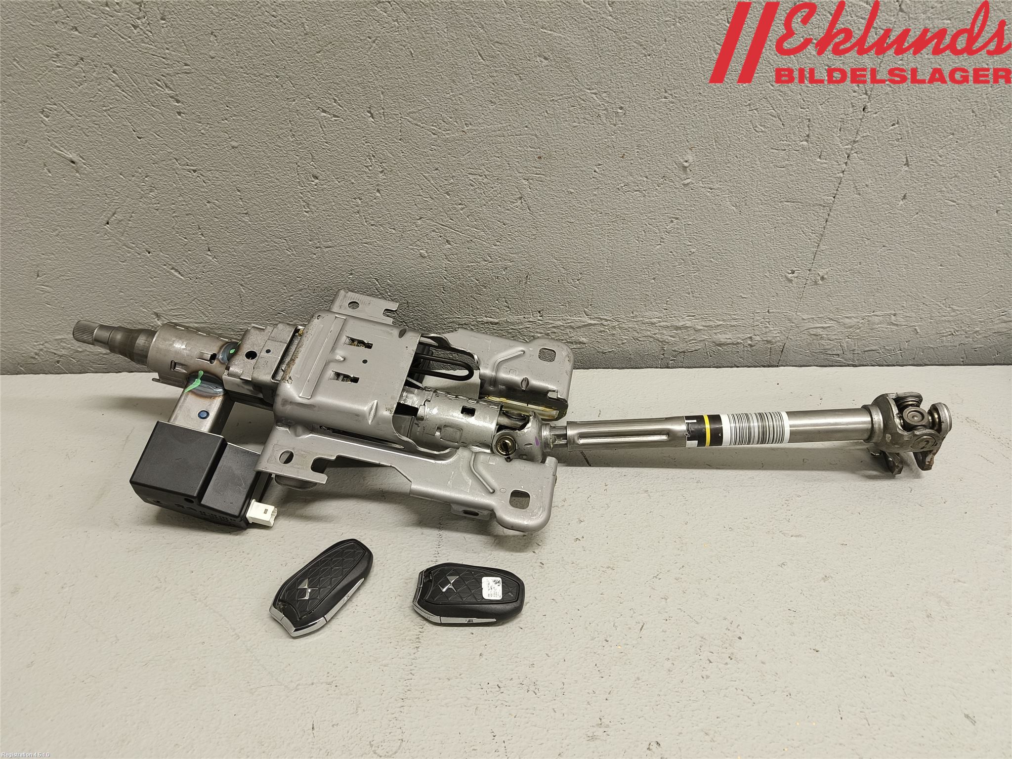 Citroen DS 4 CROSSBACK 16-18 Rattaxelagg Justerbart