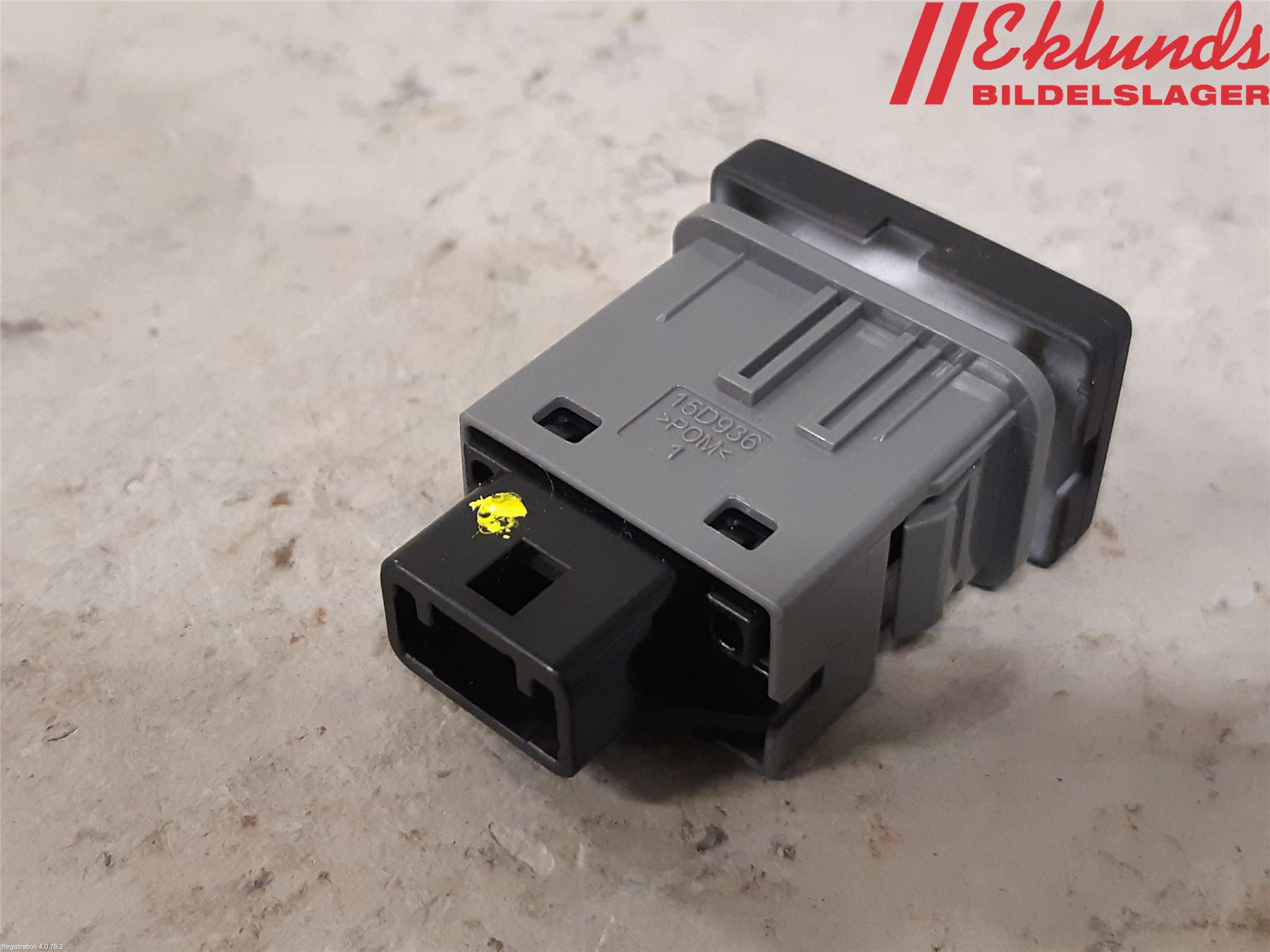 Toyota C-HR 16-23 Strömställare Tanklucka