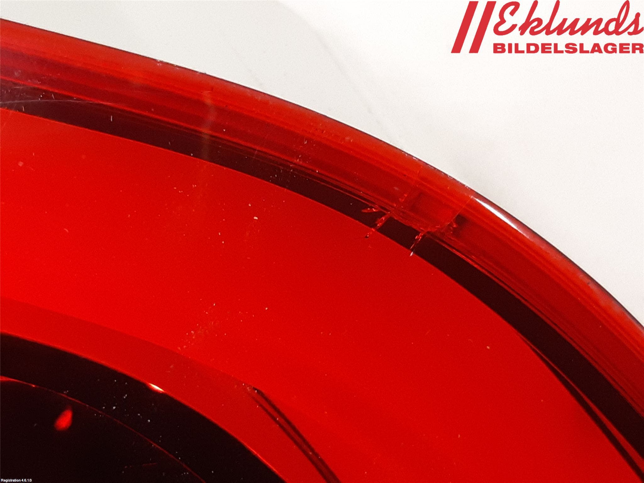 Peugeot 308 14-21 Bakljus Lucka Vä