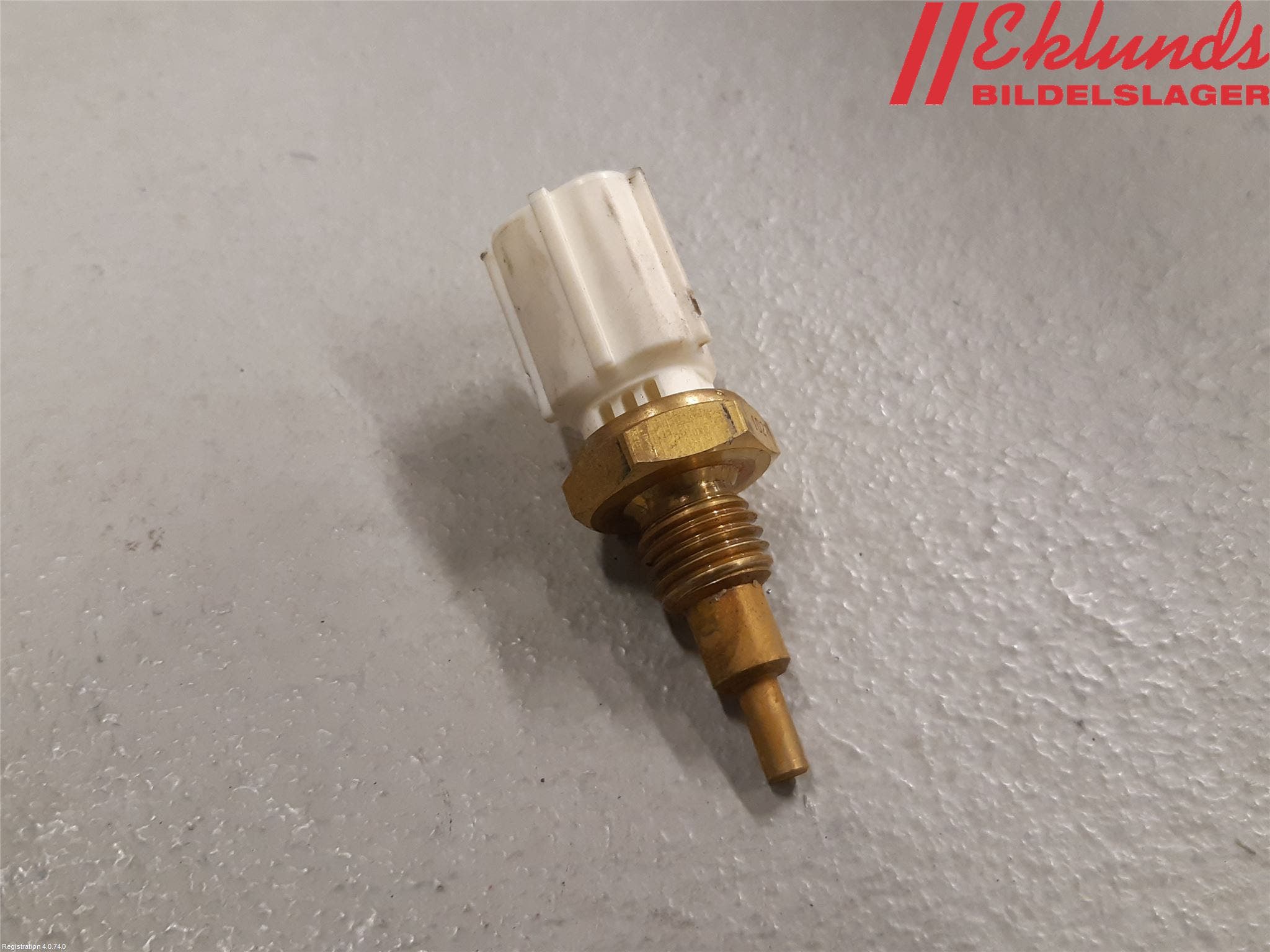 Toyota COROLLA 19- Givare Temp Vatten