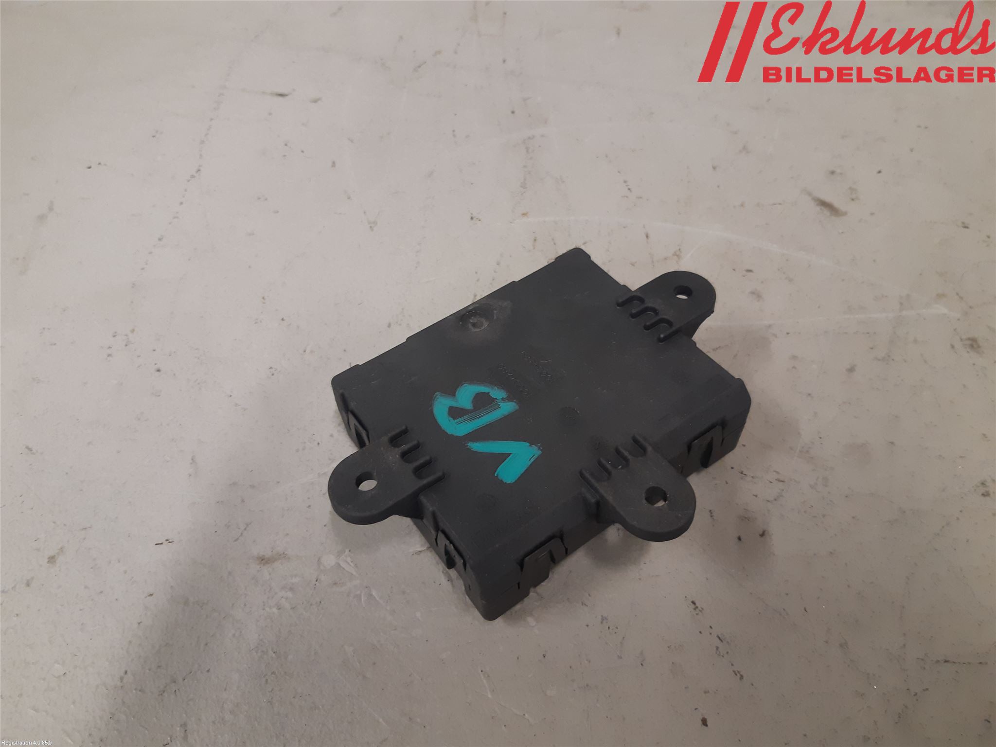 Volvo V70 08-13 Styrenhet Dörr