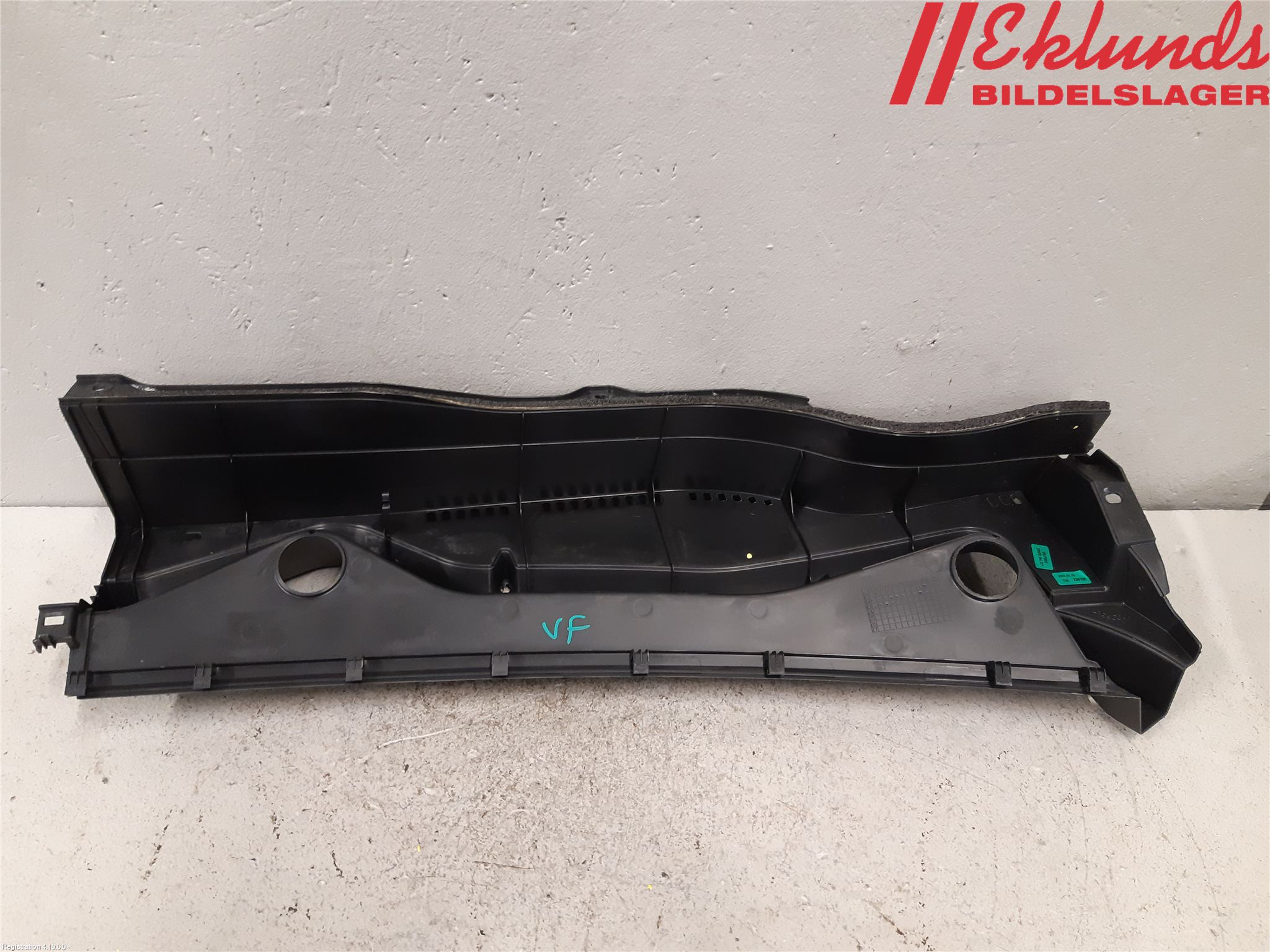 Suzuki VITARA 15- Torpedplåt-Torpedplast