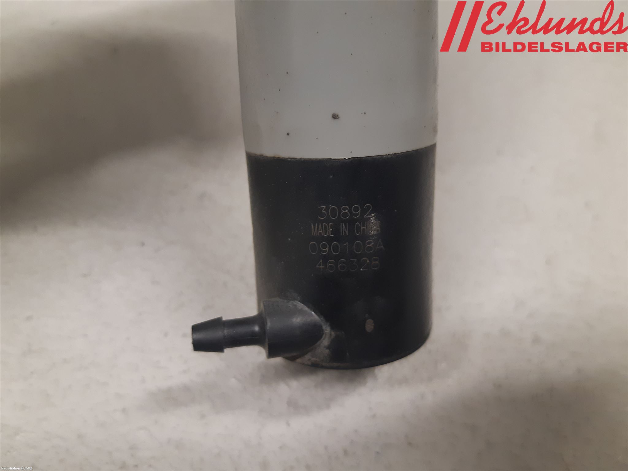 Toyota AVENSIS 09-15 Spolarpump Vindruta