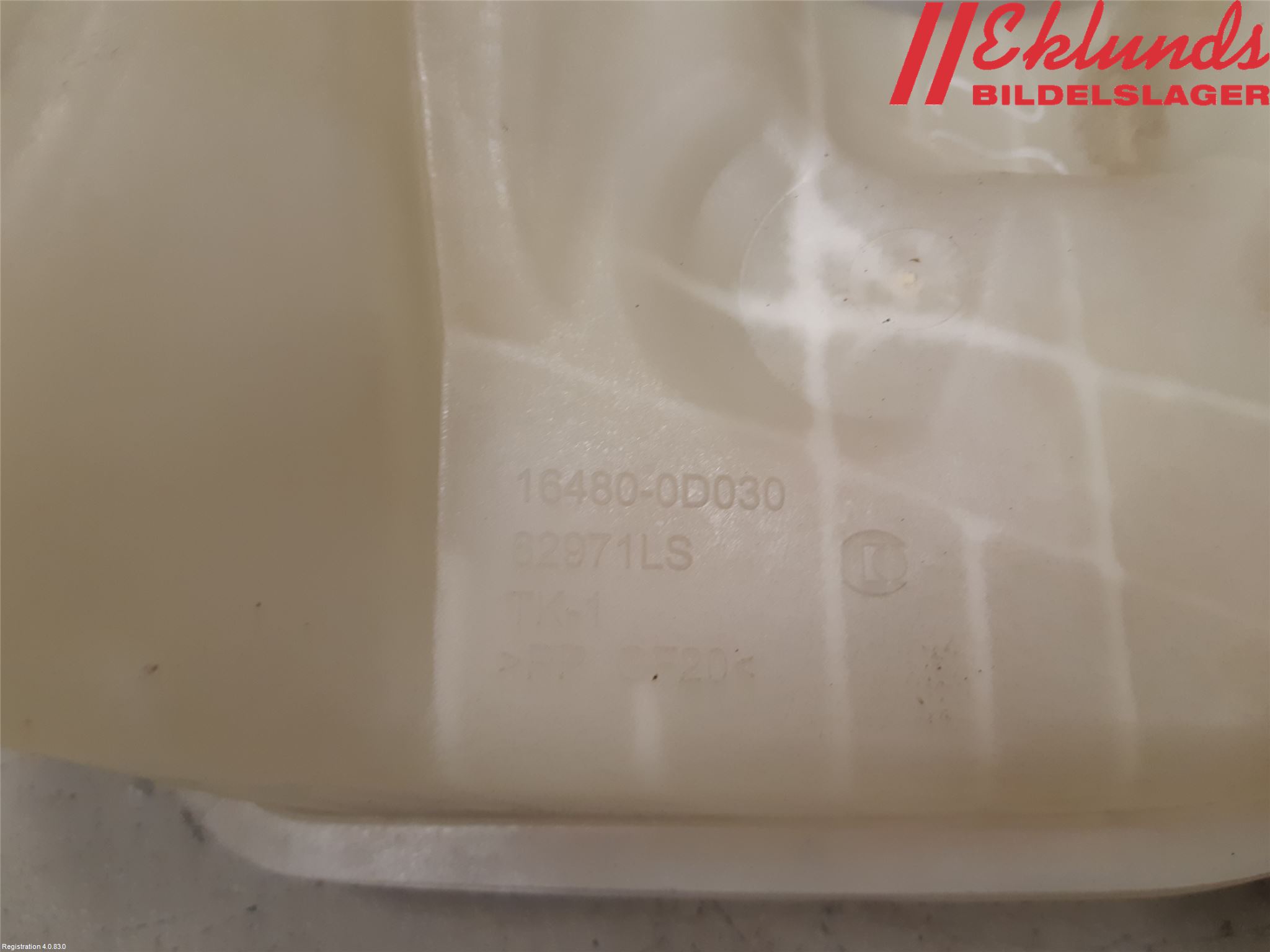Toyota VERSO 09-18 Expansionstank