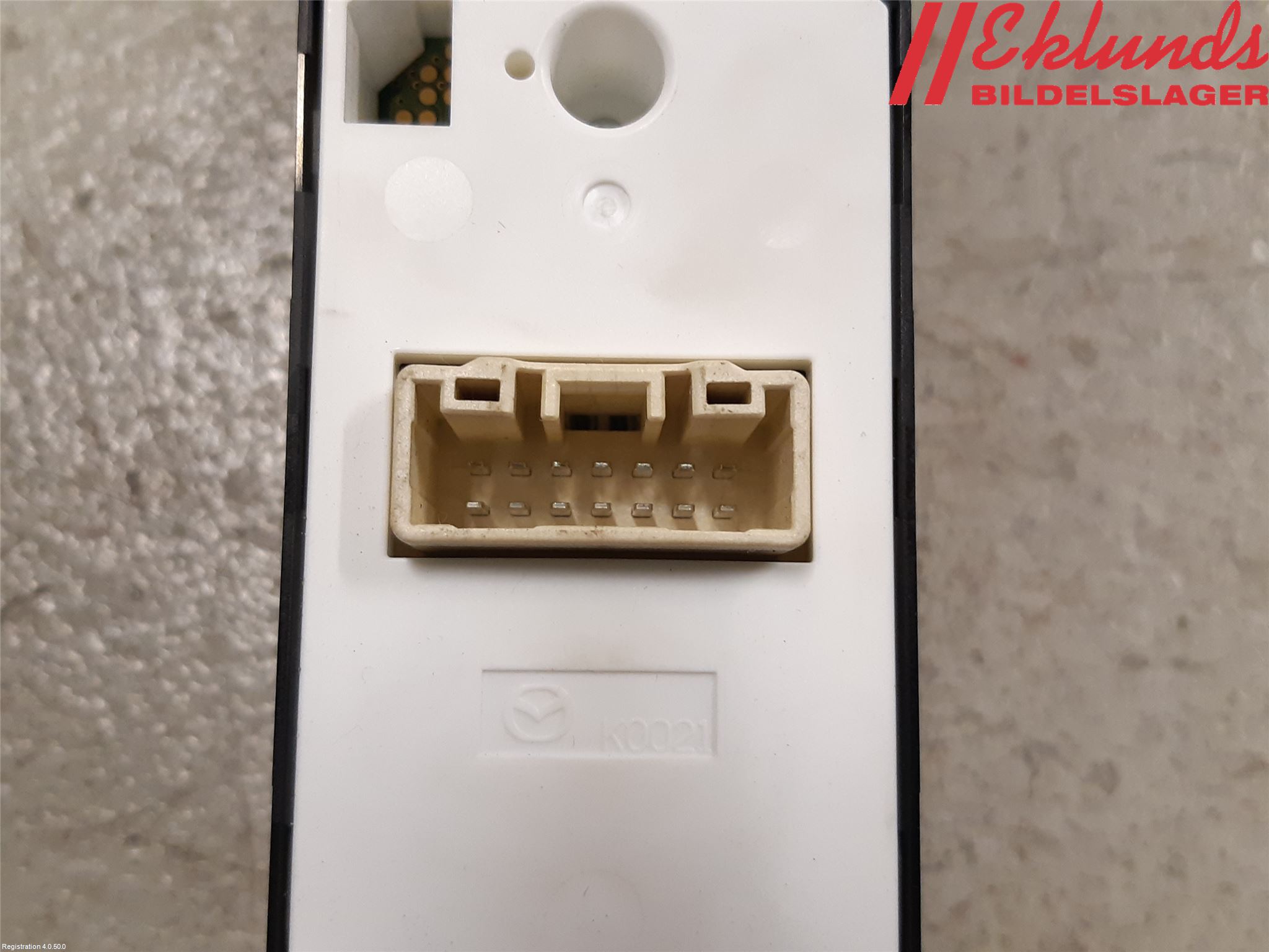 Mazda 3 III 14-19 Strömställare Elhiss