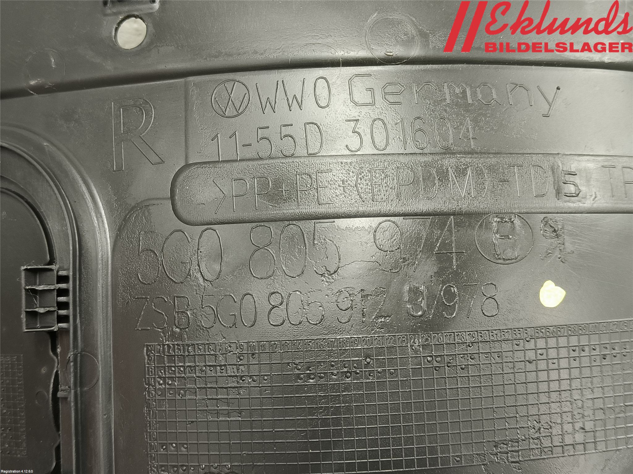 Volkswagen VW GOLF / E-GOLF VII 13-20 Skärm Inner