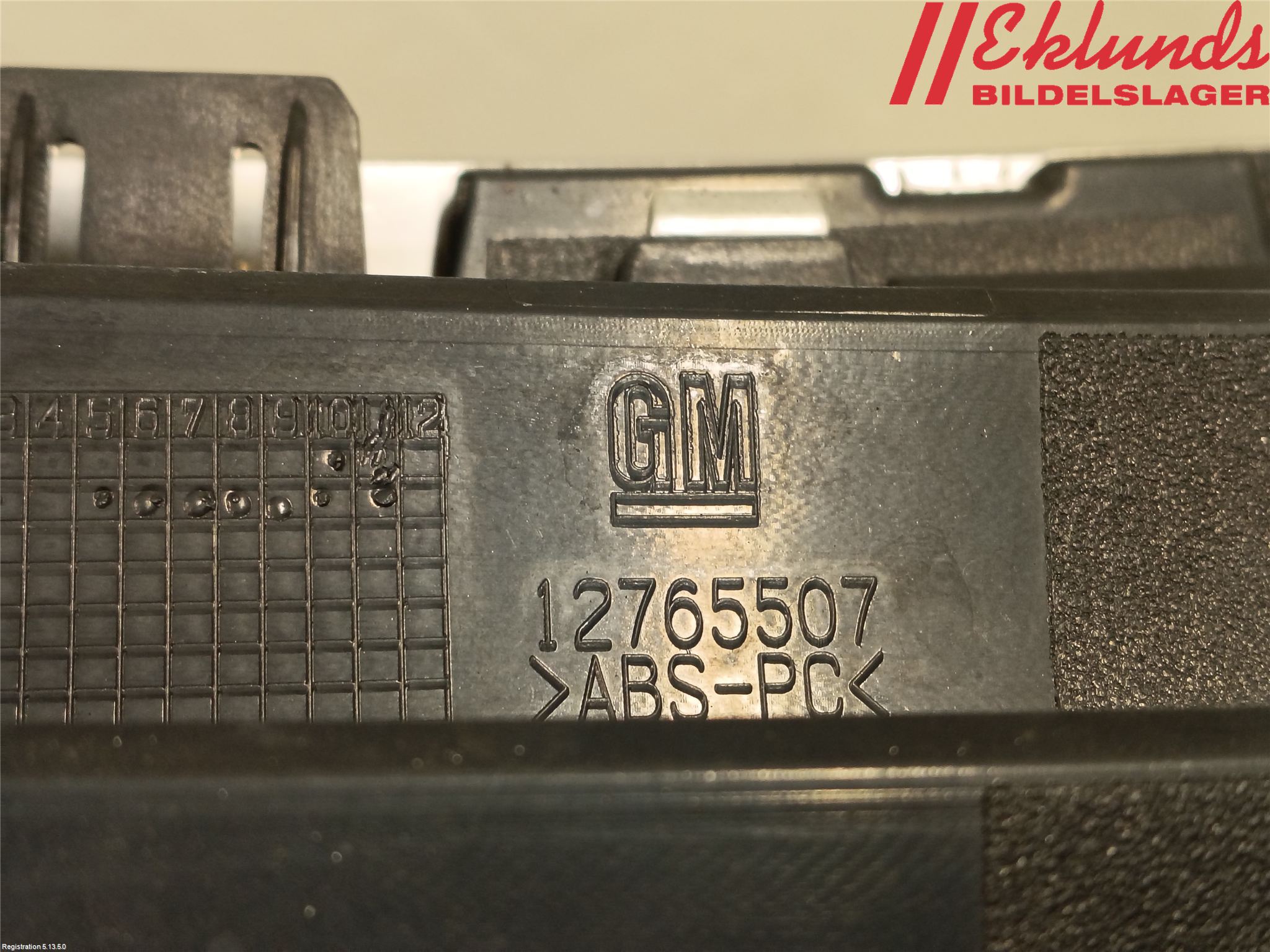 Saab 9-3 VER2/VER3 08-15 Grilldel Mitt