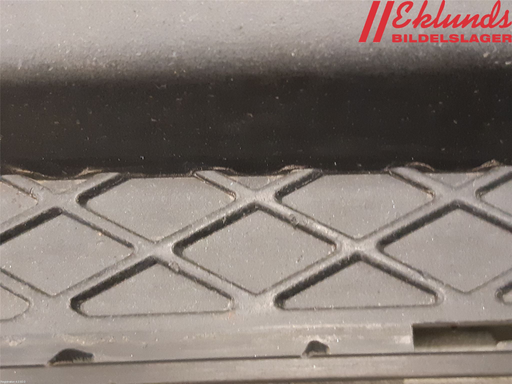 BMW 3 E90/91 SED/TOU 05-12 Stöt Utfyllnad-List-Grill