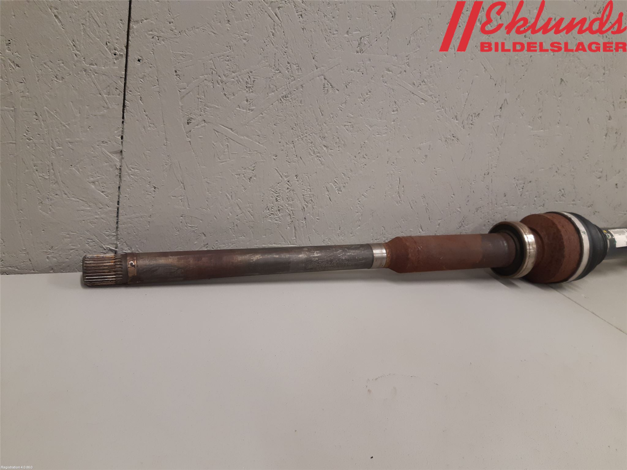 Volvo XC60 14-17 Drivaxel Fram Höger