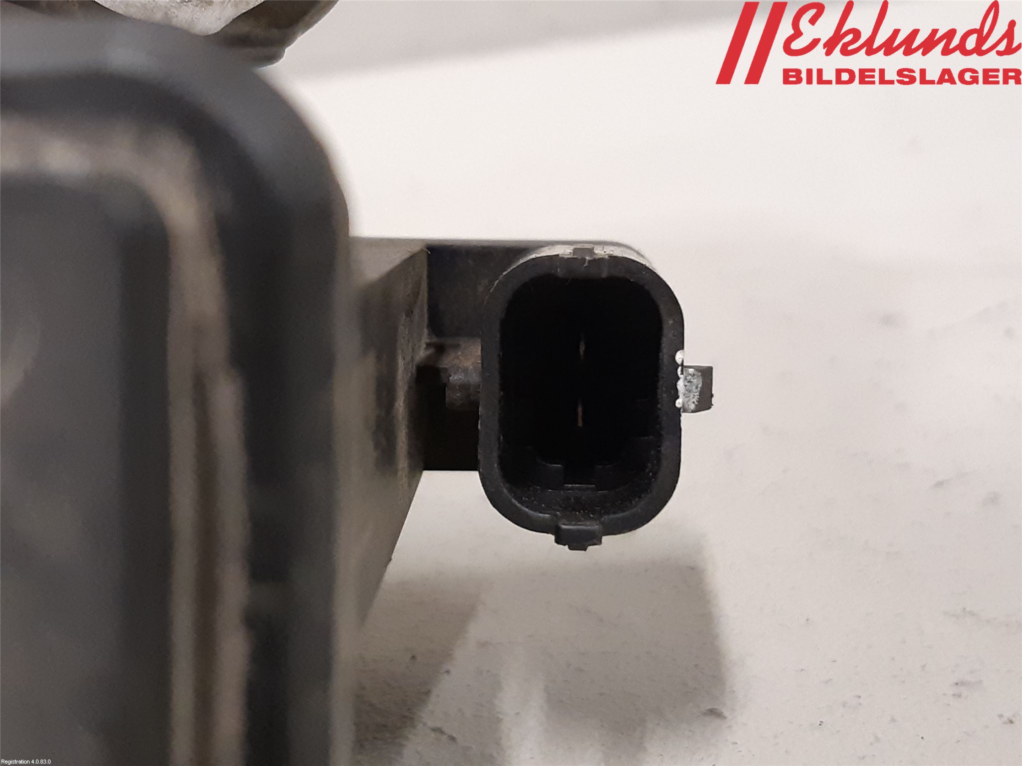 Tesla MODEL Y 21- Bromsok Bak Vänster