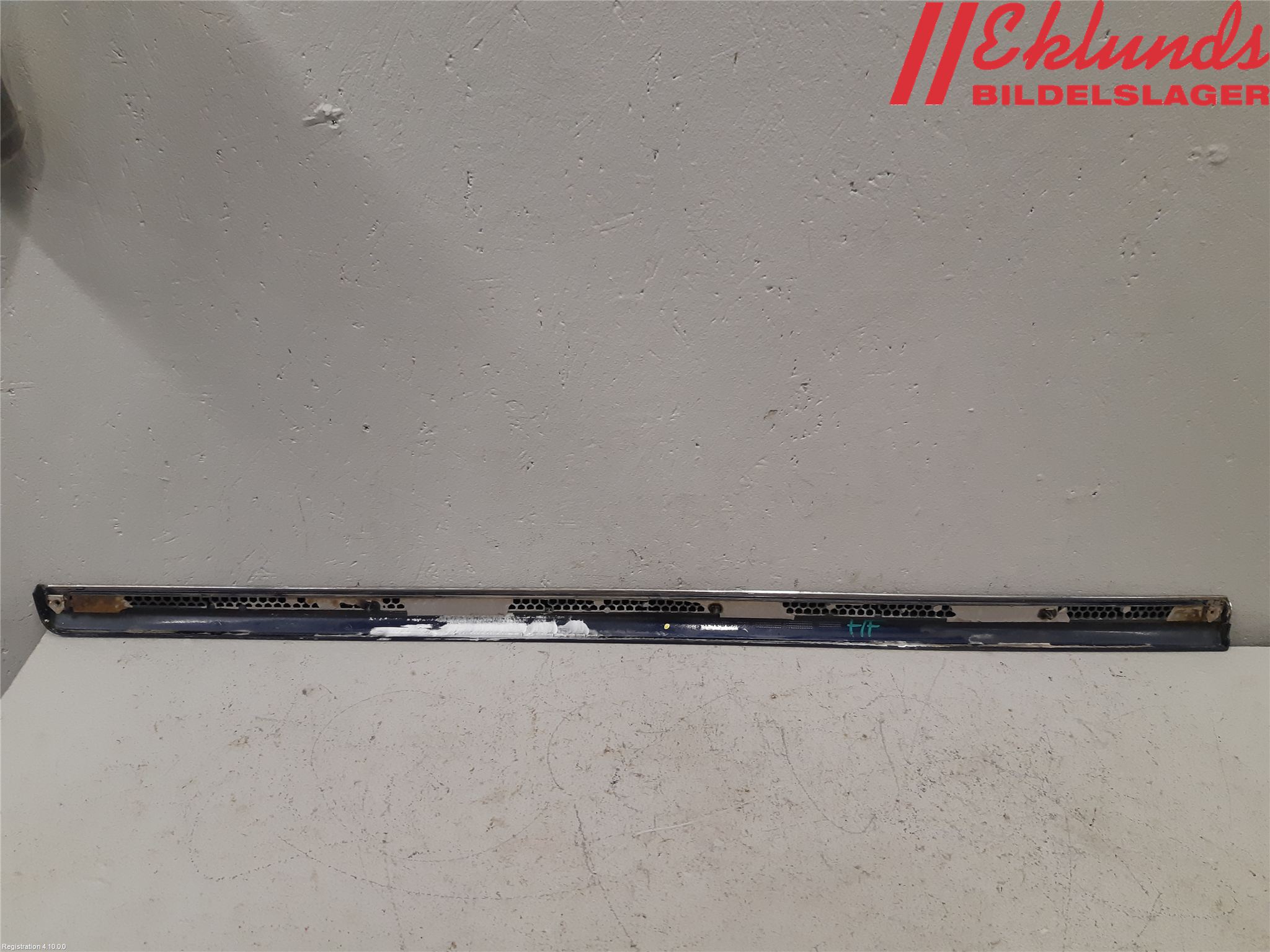 Volkswagen VW PASSAT 11-14 Dörr Dekorlist Fram Hö