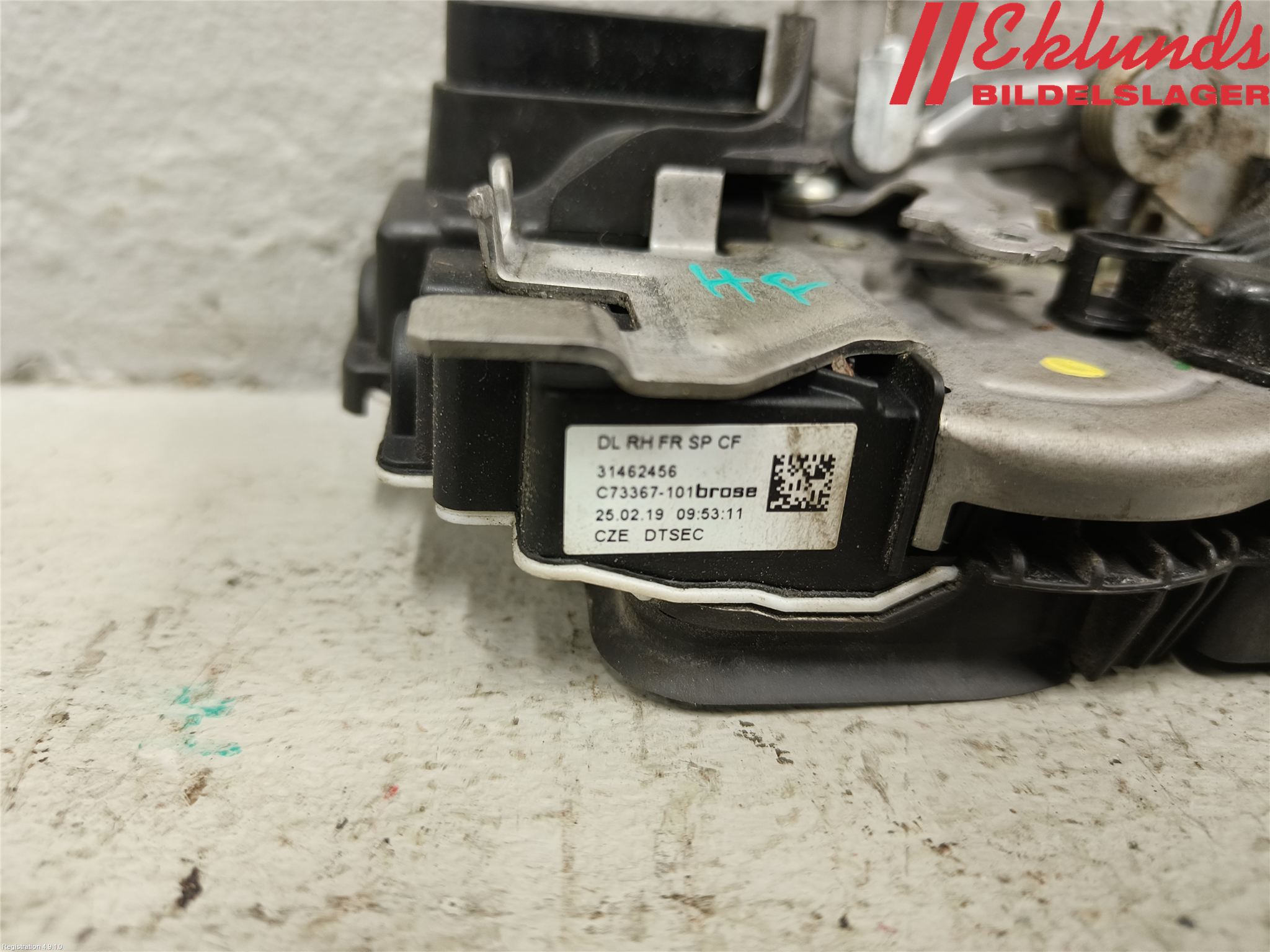 Volvo XC60 18- Låskista-Dörrlås