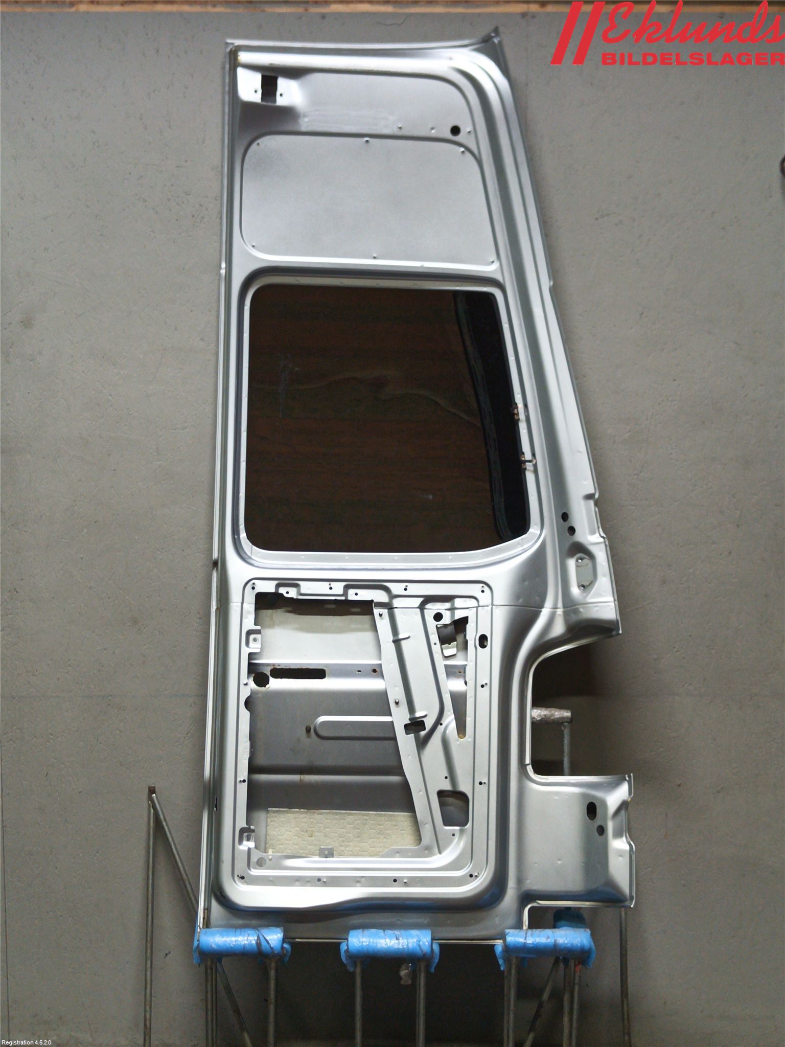 Volkswagen VW TRANSP/CARAVELLE (T5) 04-15 Dörr Bak Van-Skåp Vänster