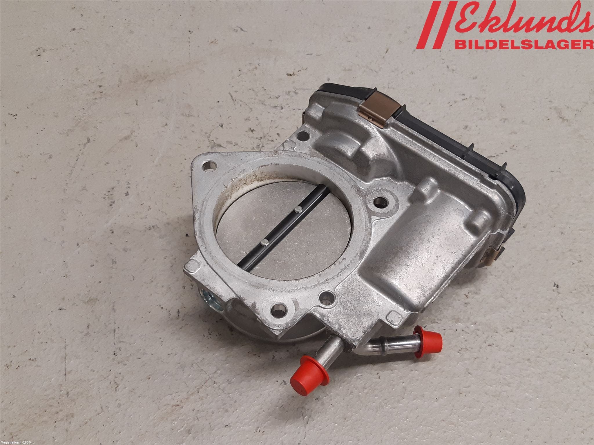 Toyota RAV4 19- Injspjällhus