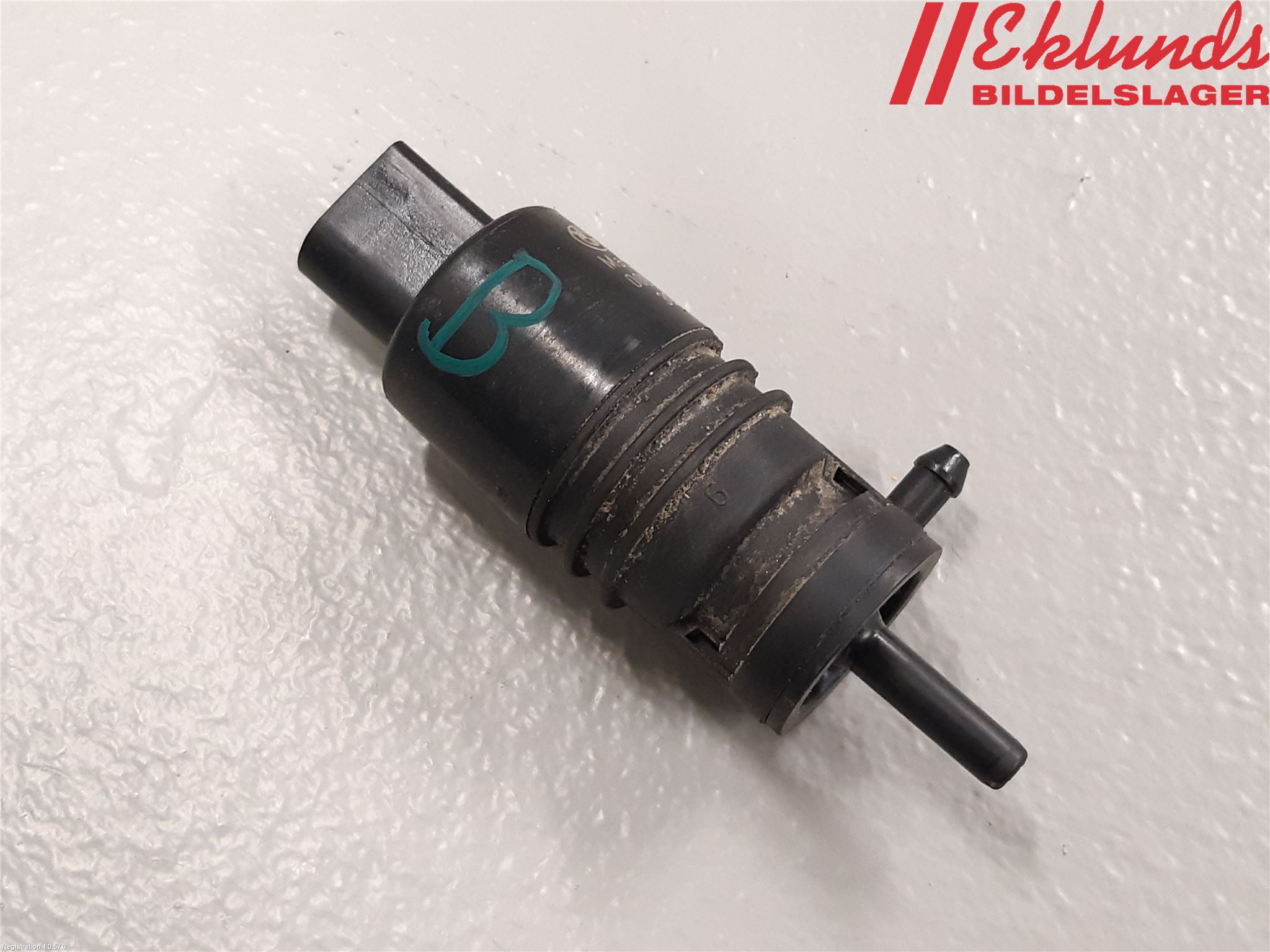 BMW 5 F10/F11/F18 09-17 Spolarpump Baklucka