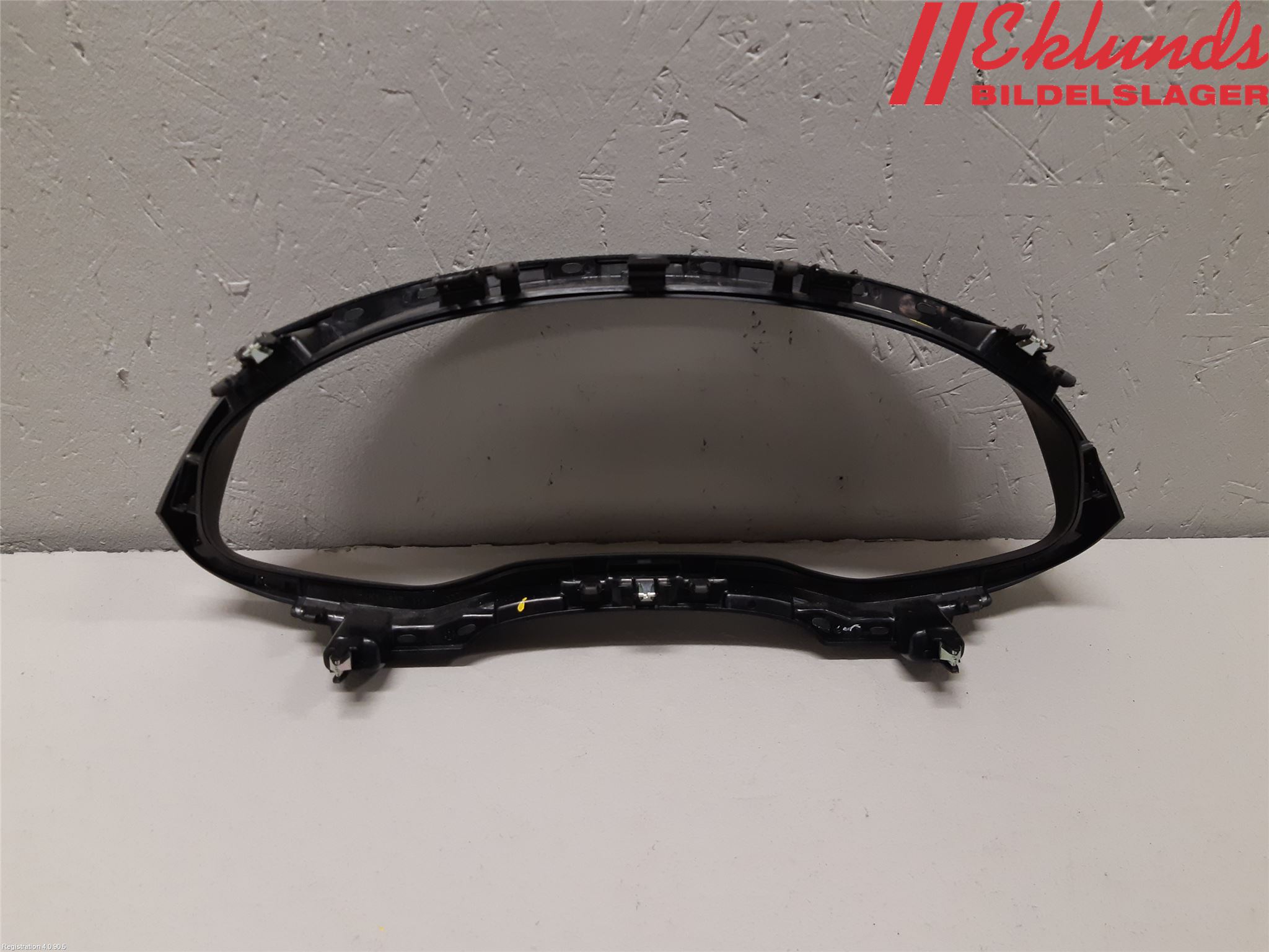 Audi A6 F2/C8 19- Instrumentsarg