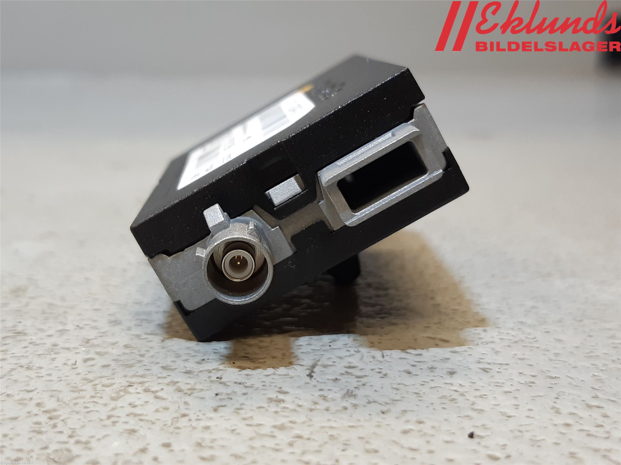 Volvo V40 12-19 Antennförstärkare