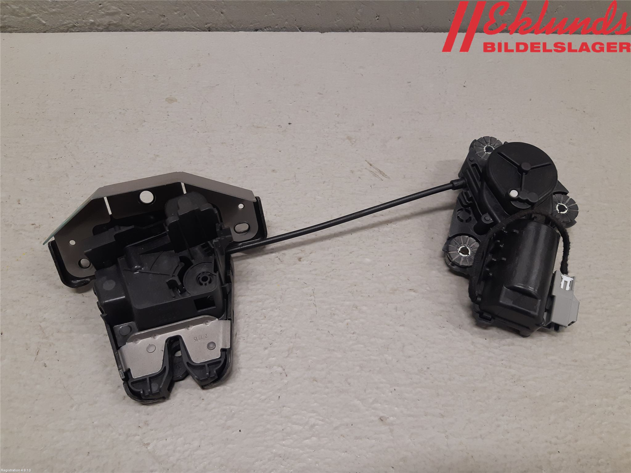 Volvo V90 17->> Låskista Baklucka