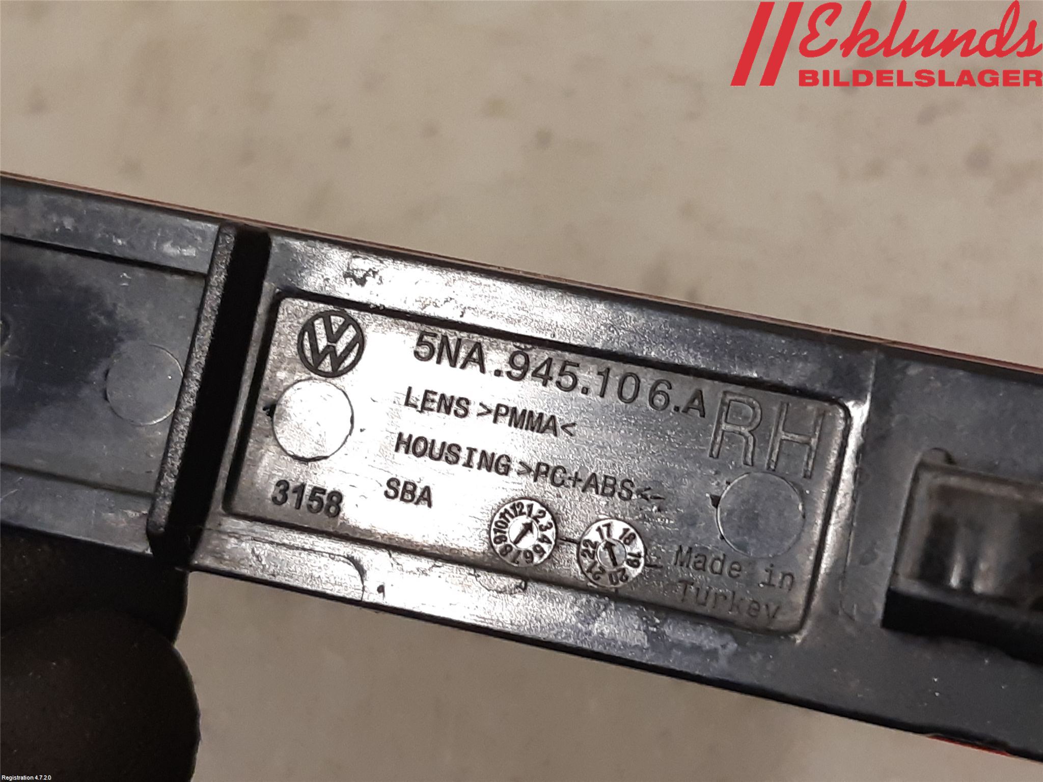 Volkswagen VW TIGUAN 16-24 Dimljus/Reflex Bak