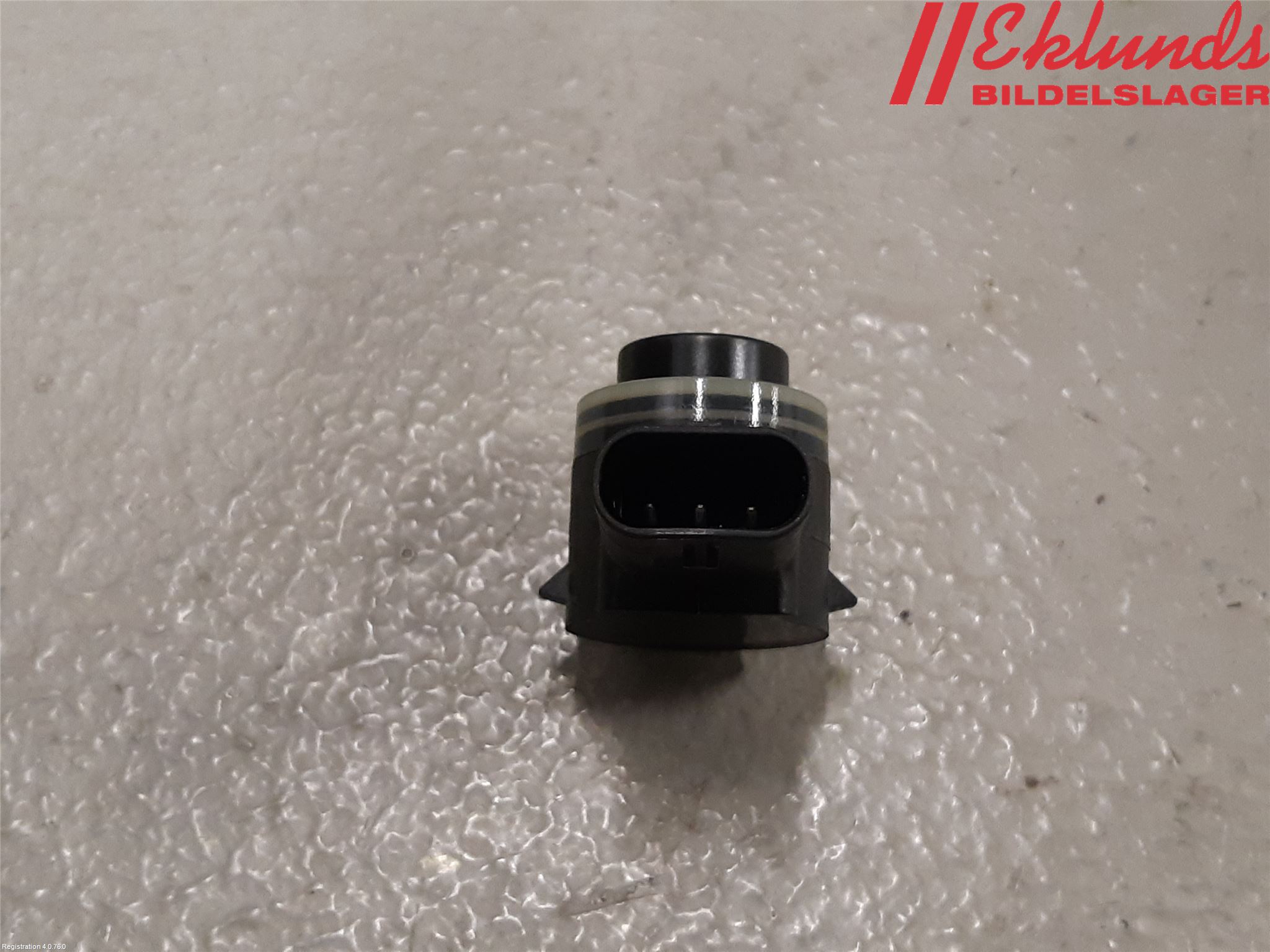 Audi A4/S4 B9 16-19 Parkeringshjälp Frontsensor