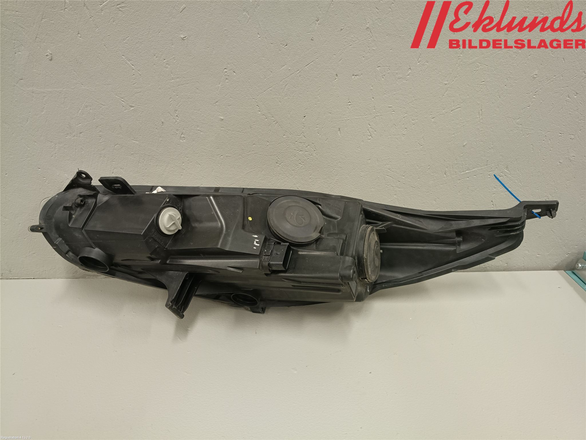 Ford FIESTA 13-17 Strålkastare Höger