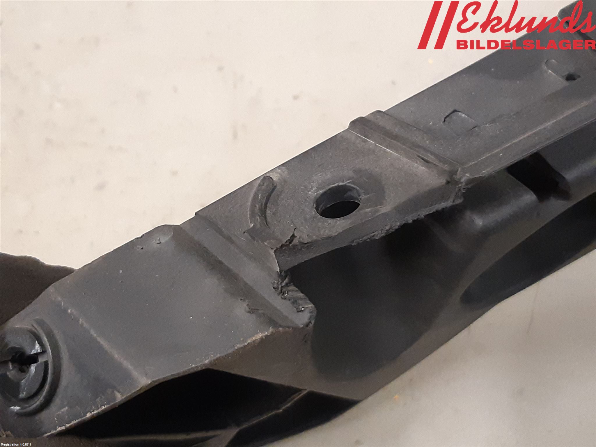 Seat IBIZA IV 08-16 Stötfångarfäste Bak Hö