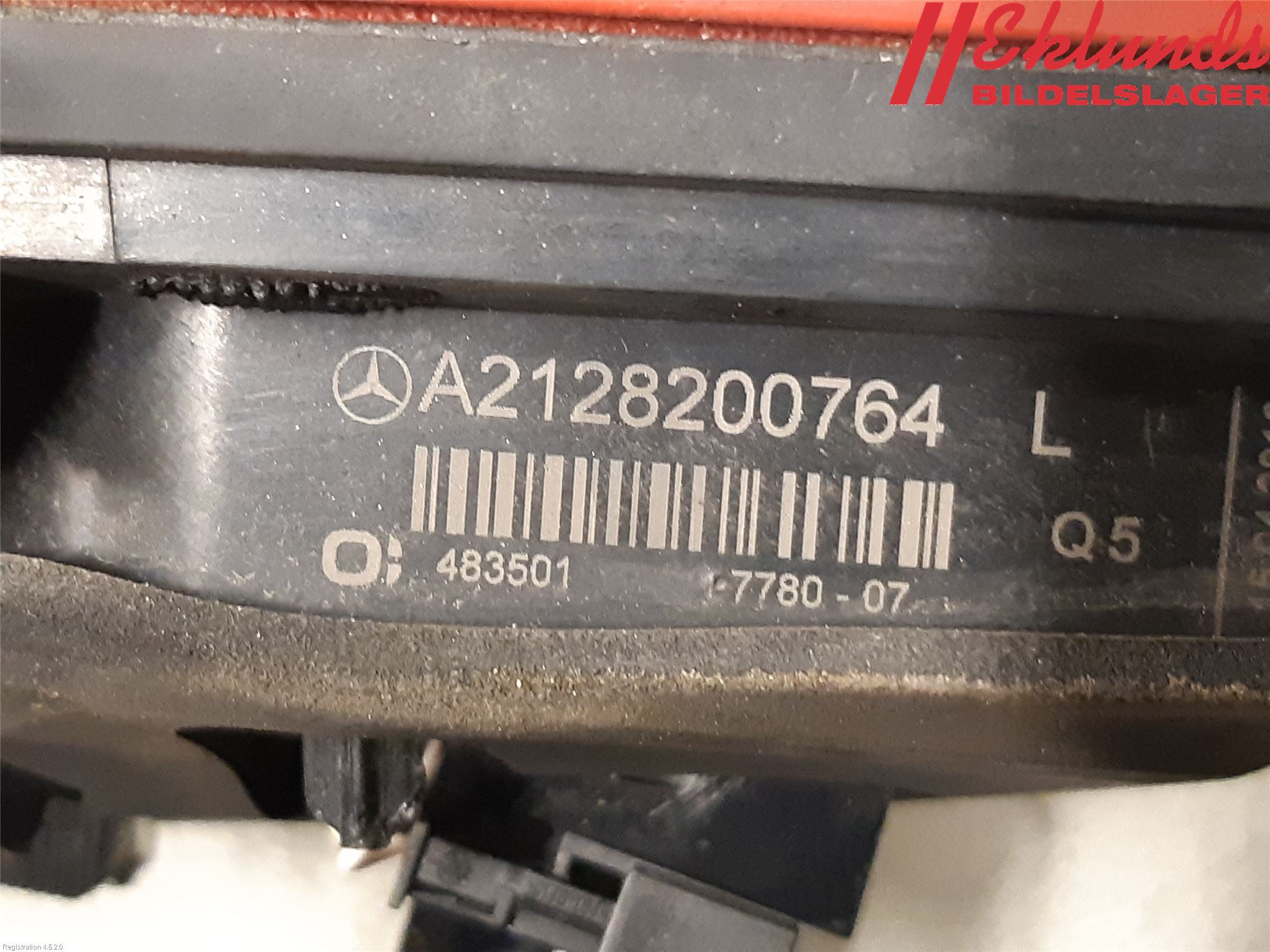 Mercedes-Benz MB E-KLASS (W212) 09-16 Bakljus Lucka Vä