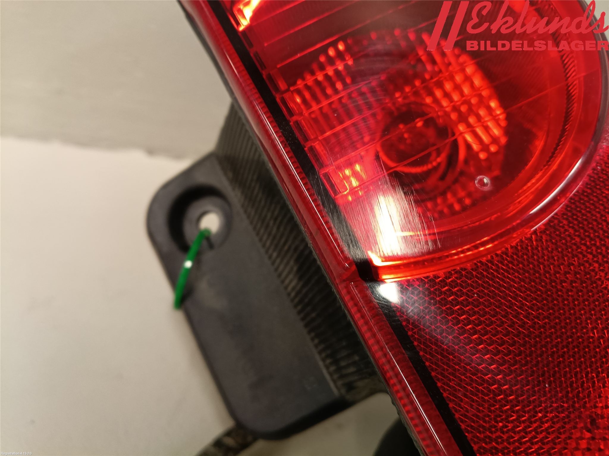Nissan NV200/NV200 COMBI Bakljus Höger