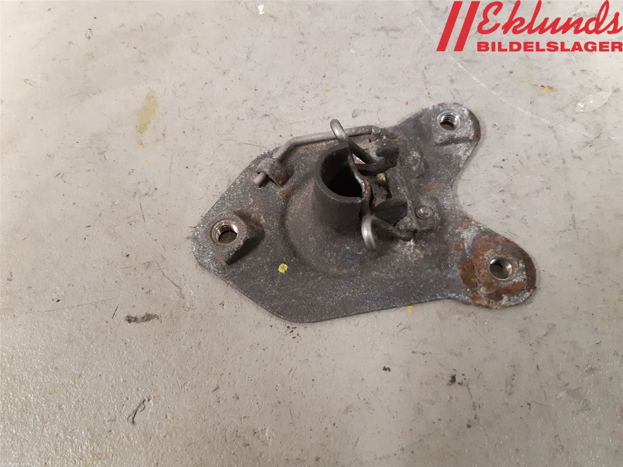 Volvo 740 84-87 Huvlås