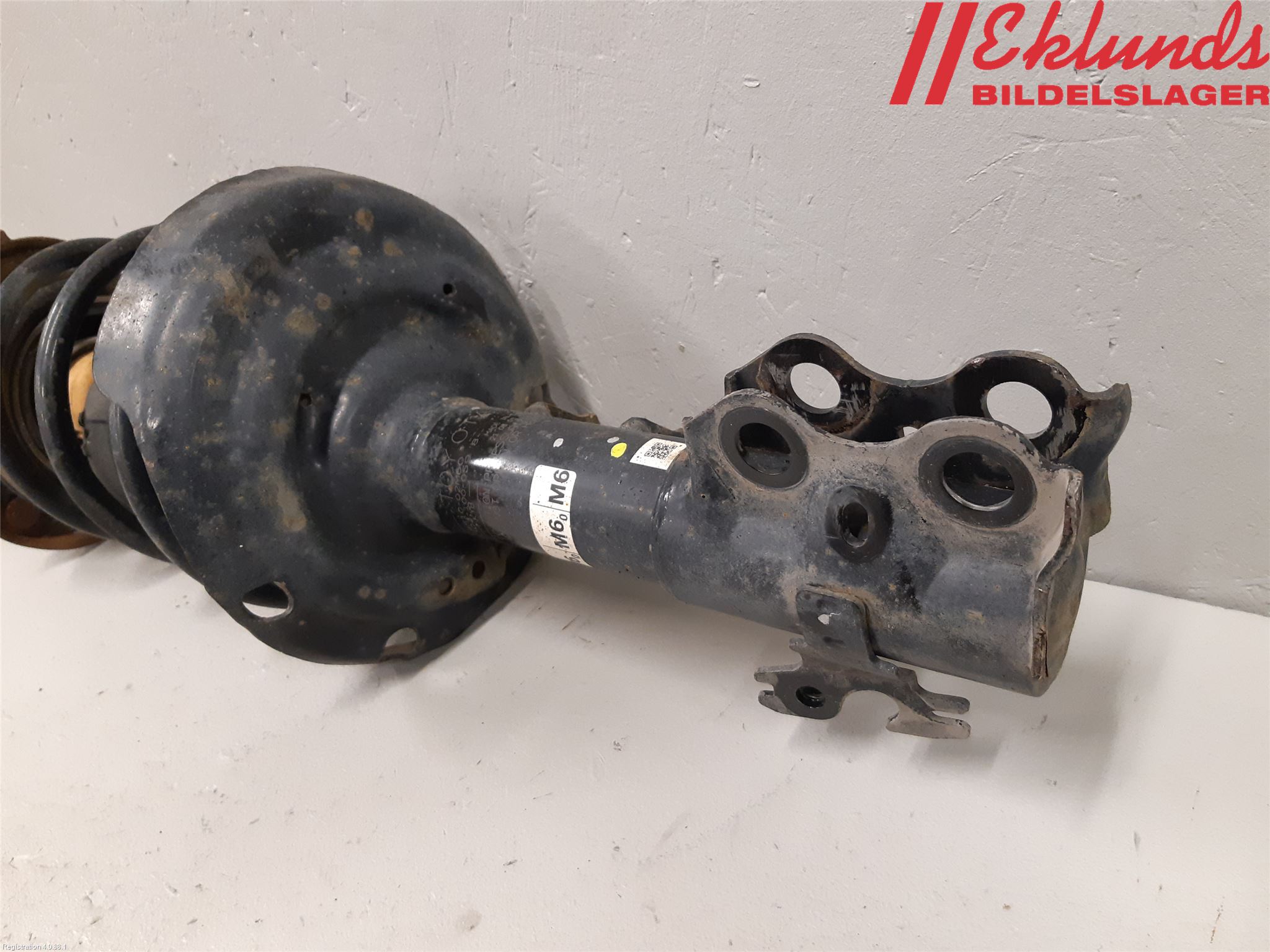 Toyota COROLLA 19- Fjäderben Fram Höger