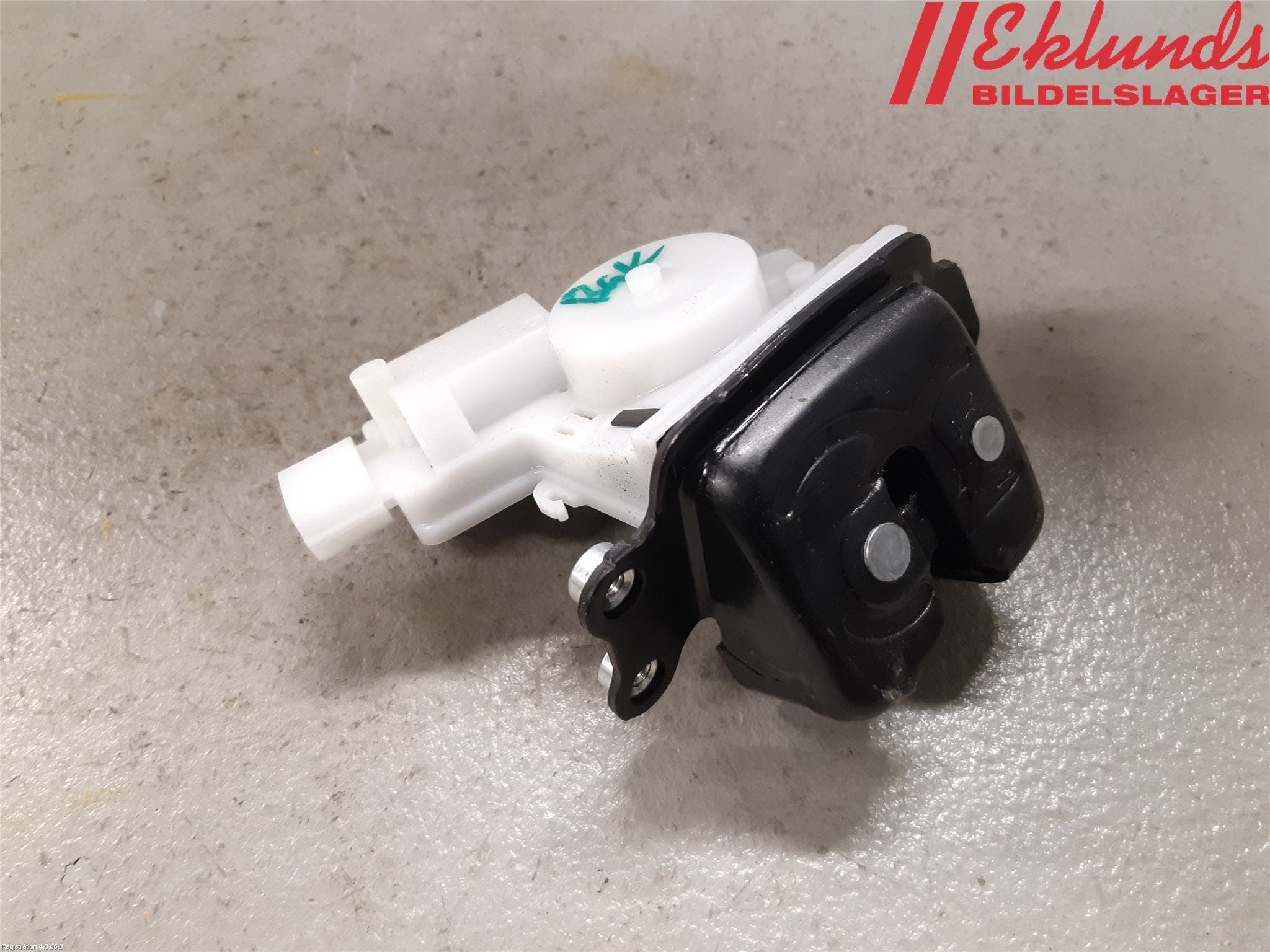 Toyota COROLLA 19- Låskista Baklucka