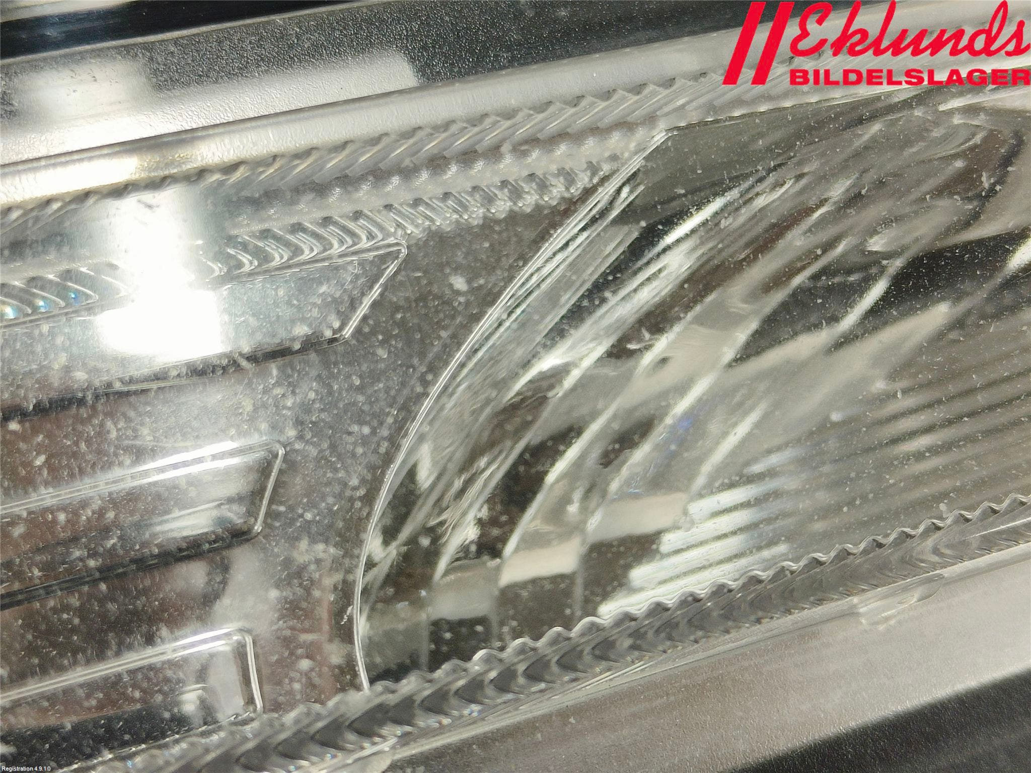 Ford MONDEO 07-15 Positionsljus Fram Hö