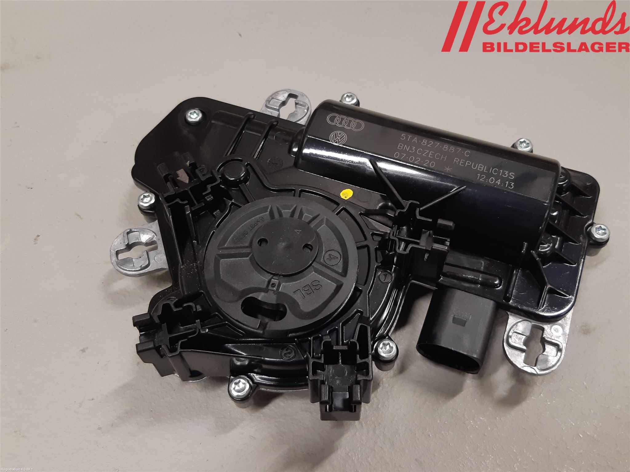 Skoda KAROQ 18- Bakluckeöppnare Automatisk