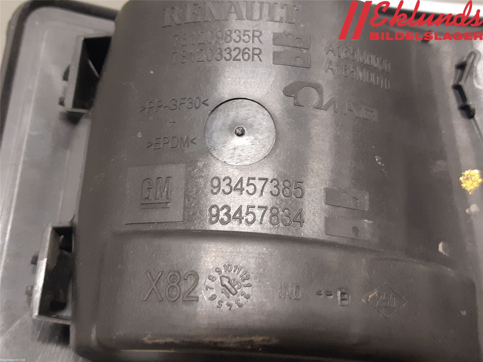 Renault TRAFIC/E-TECH 15- Tanklucka